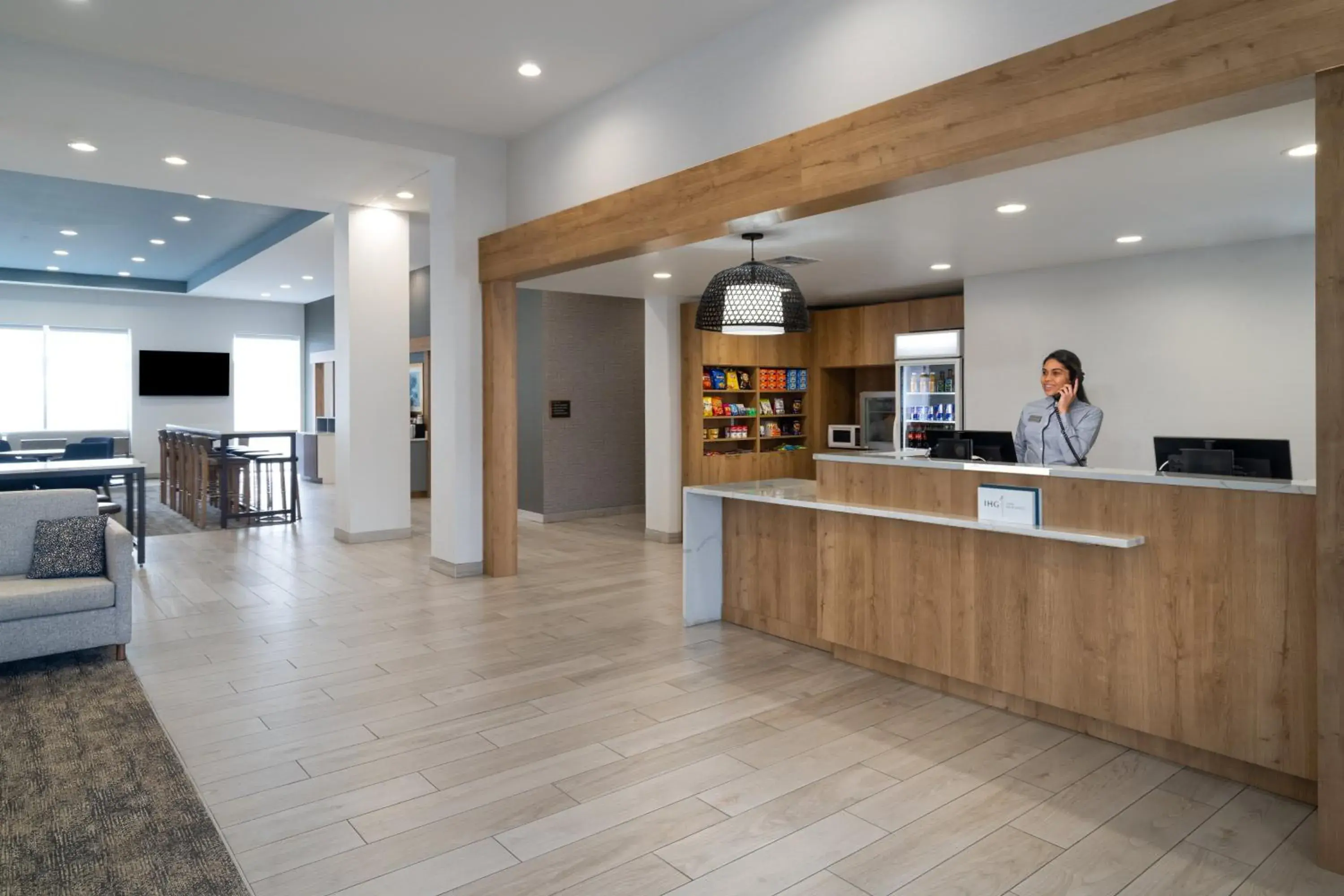 Property building in Staybridge Suites - Louisville - Expo Center by IHG Property building in Staybridge Suites - Louisville - Expo Center by IHG