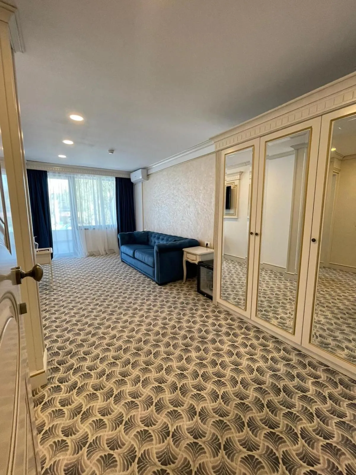 Living room in Grand Hotel Caraiman