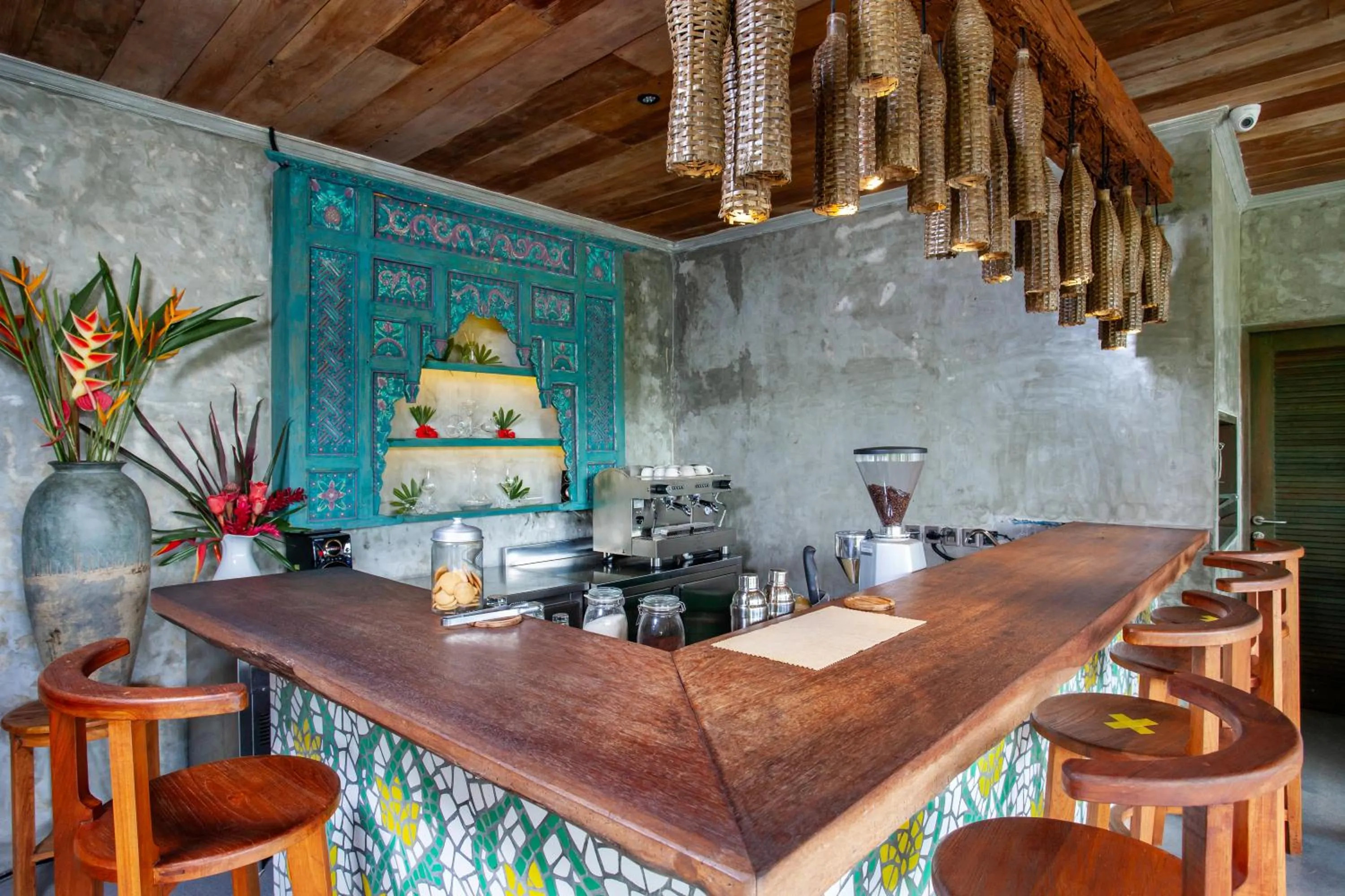 Restaurant/places to eat in Arya Arkananta Resort & Spa