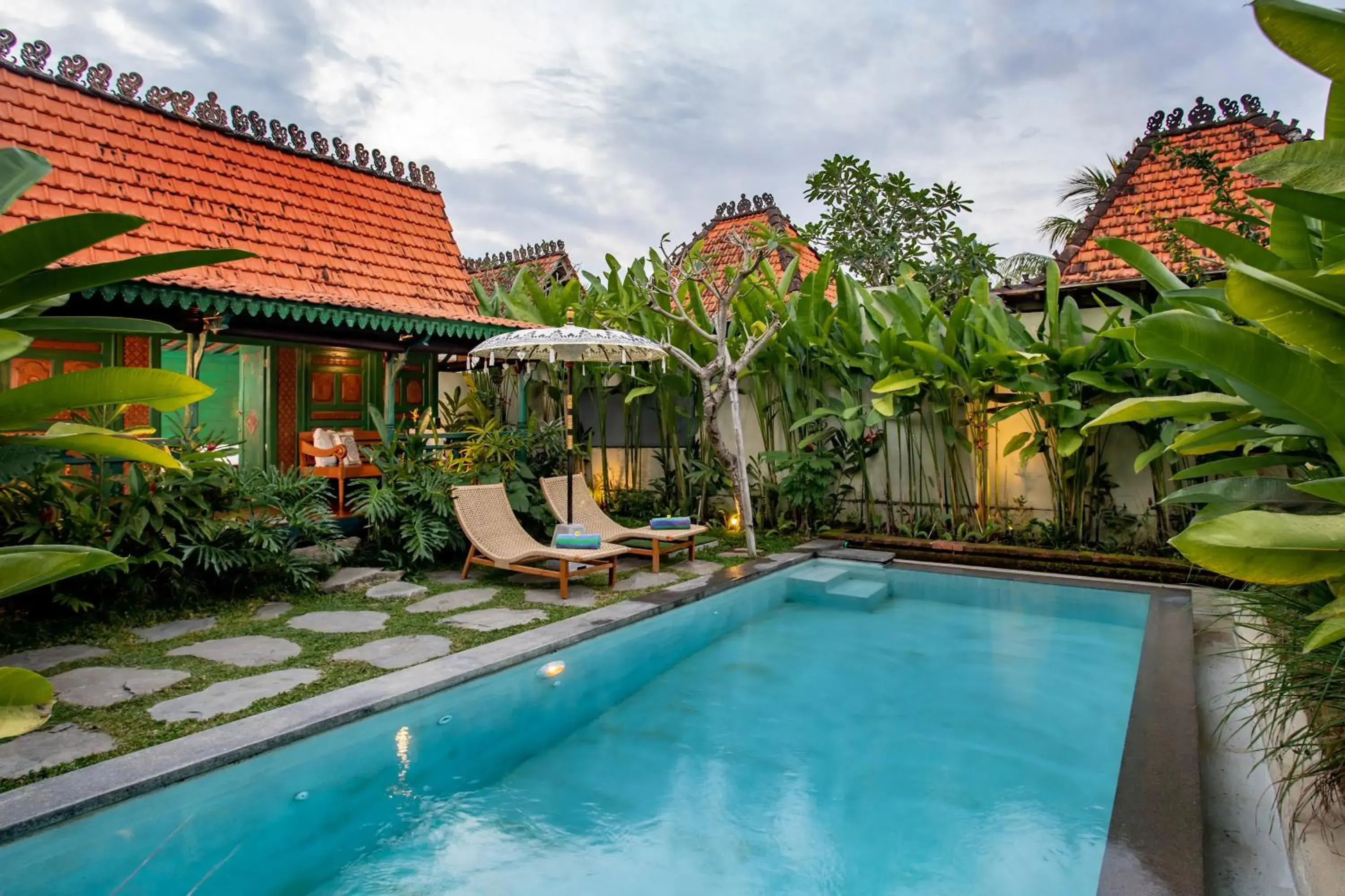 Swimming pool in Arya Arkananta Resort & Spa Swimming pool in Arya Arkananta Resort & Spa