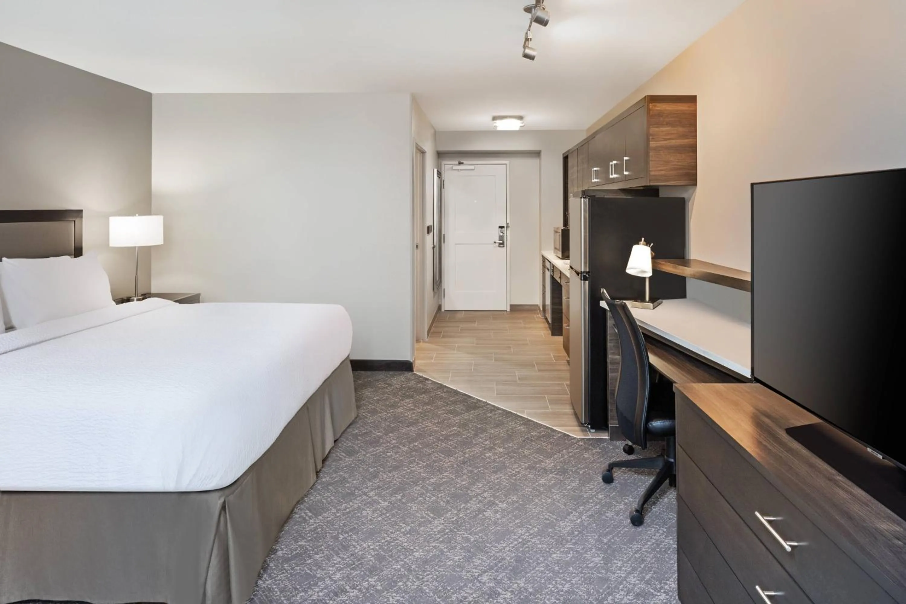Photo of the whole room, Bed in TownePlace Suites by Marriott Austin Northwest The Domain Area