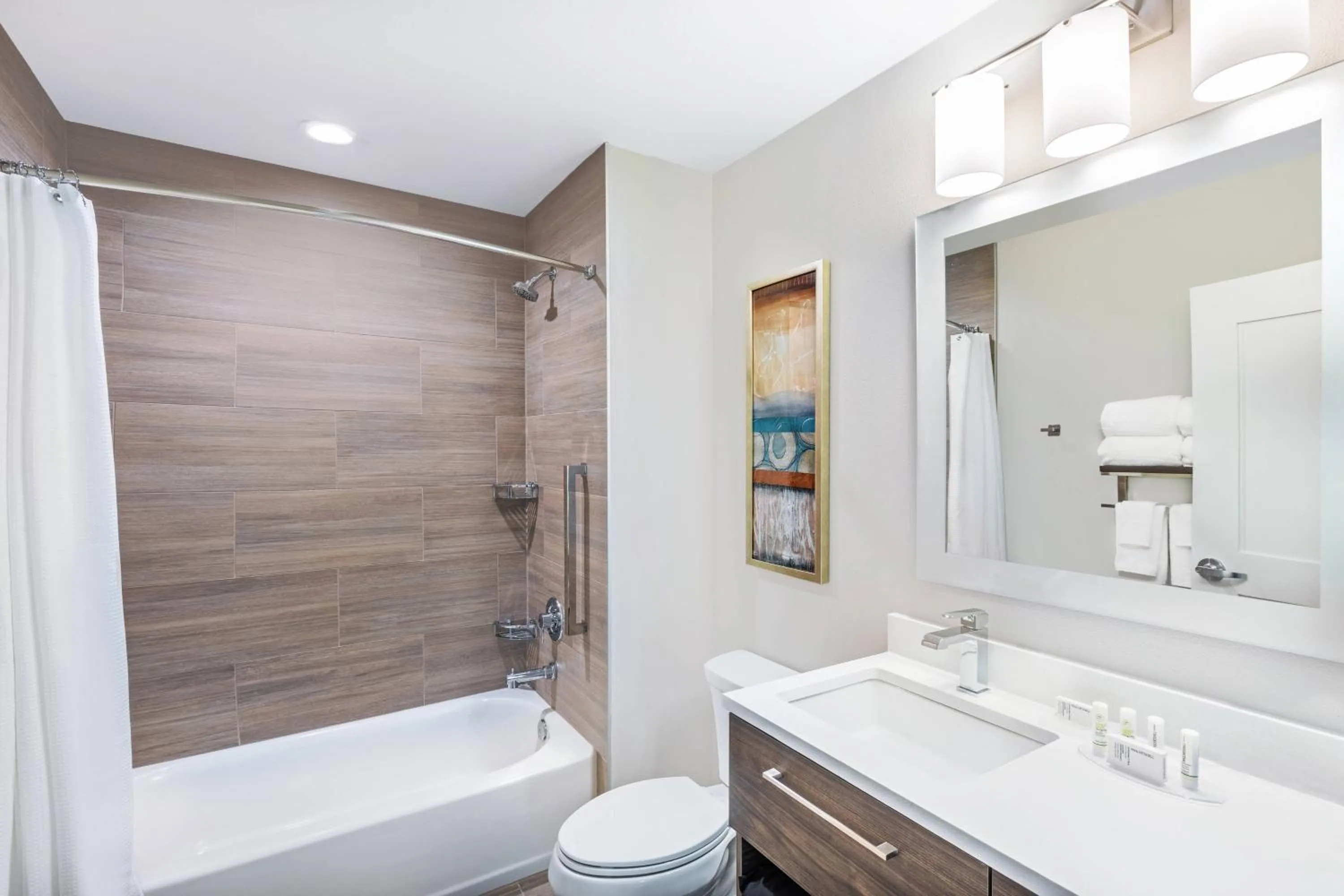 Bathroom in TownePlace Suites by Marriott Austin Northwest The Domain Area