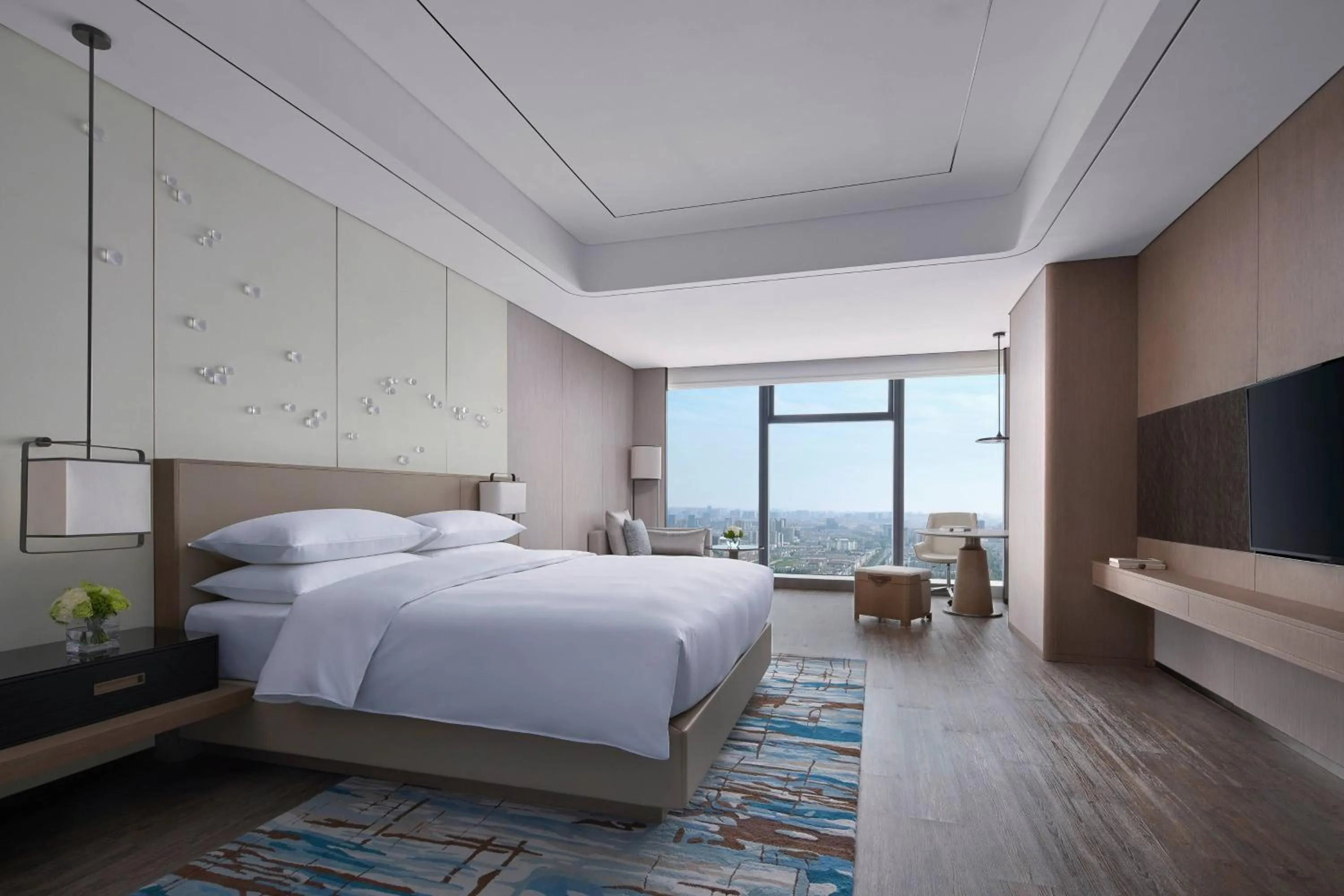 Photo of the whole room, Bed in Yancheng Marriott Hotel