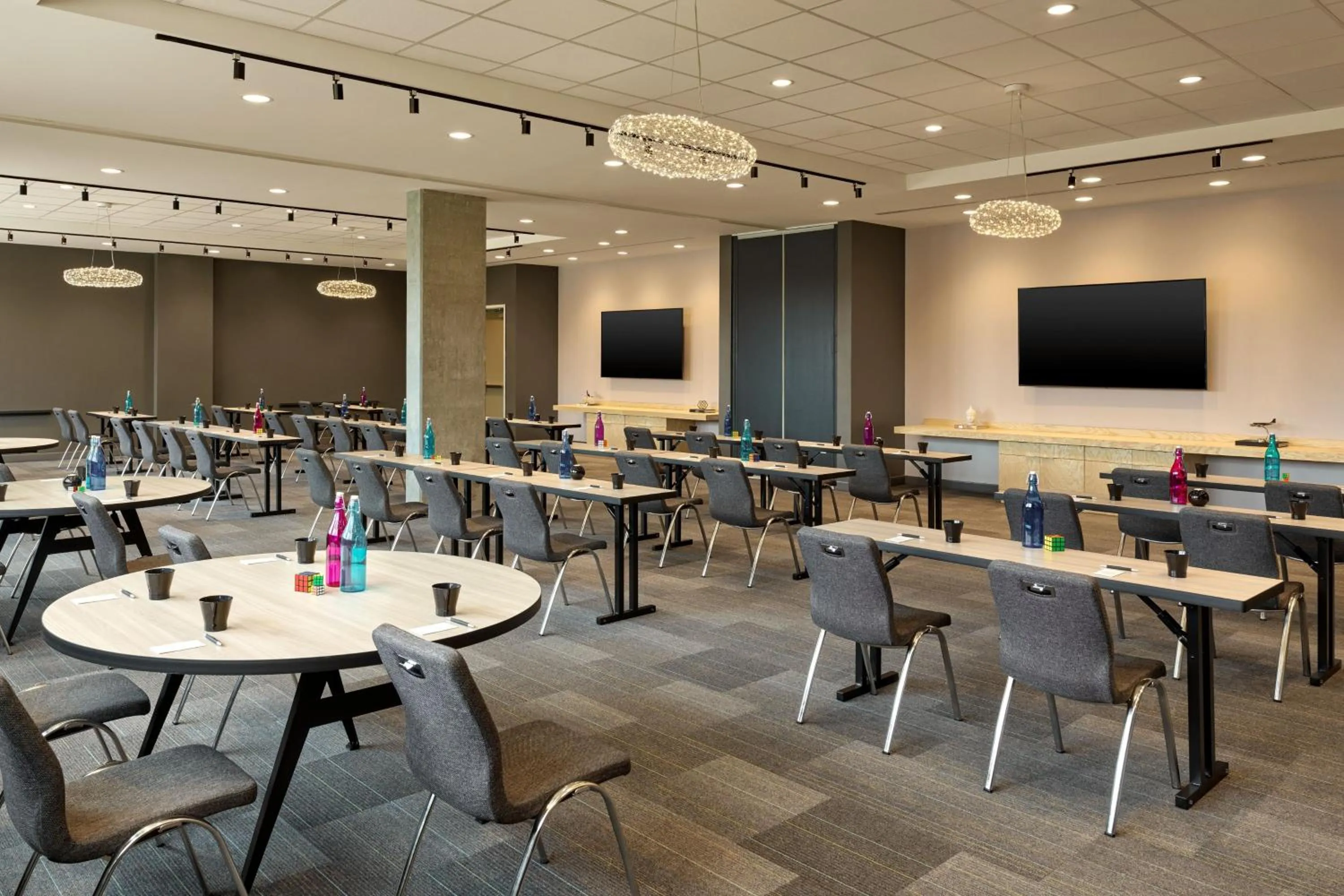 Meeting/conference room in Aloft Trophy Club Westlake