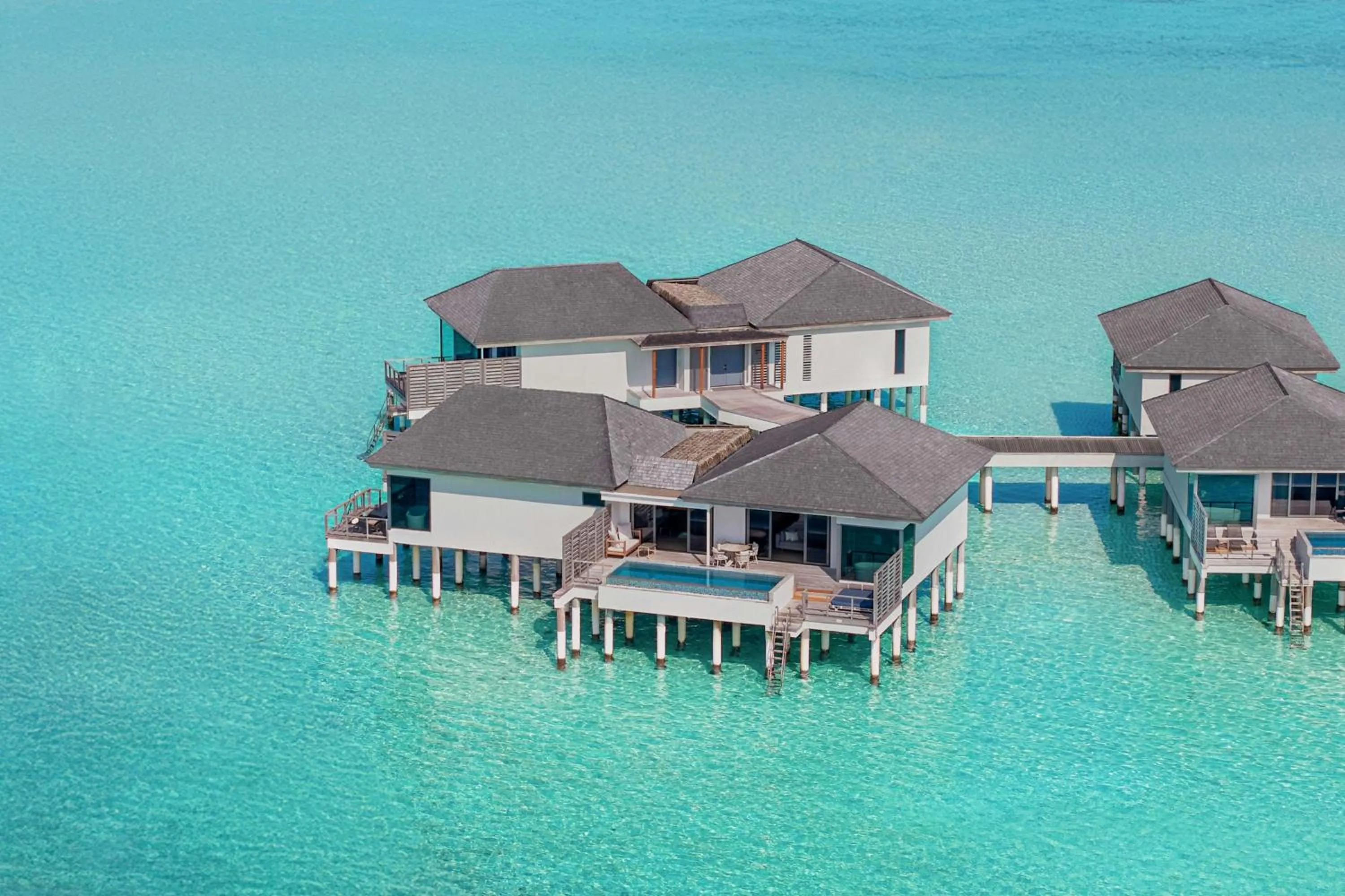 Bedroom in Le Meridien Maldives Resort & Spa
