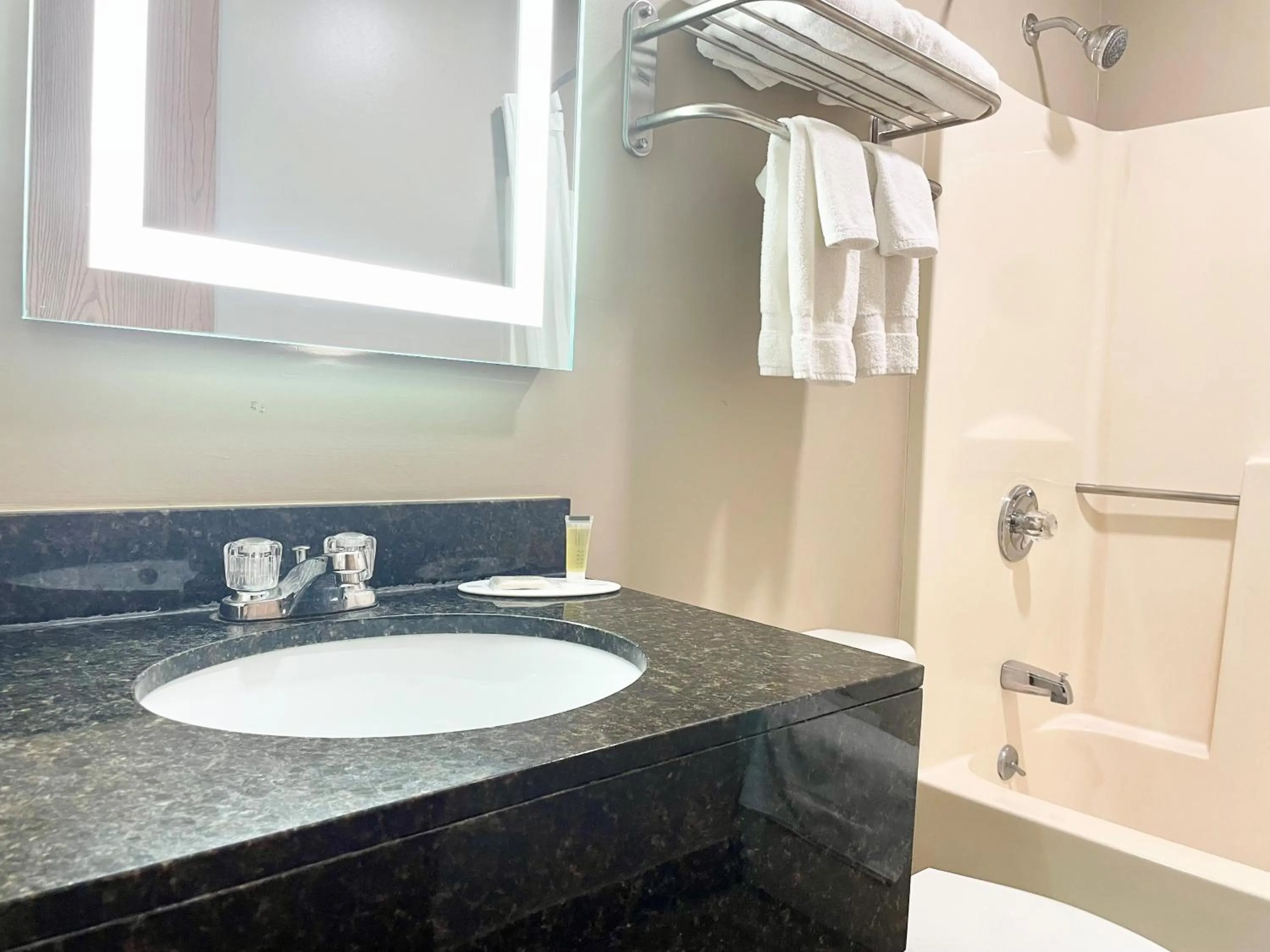 Bathroom in Super 8 by Wyndham St. Clair MO