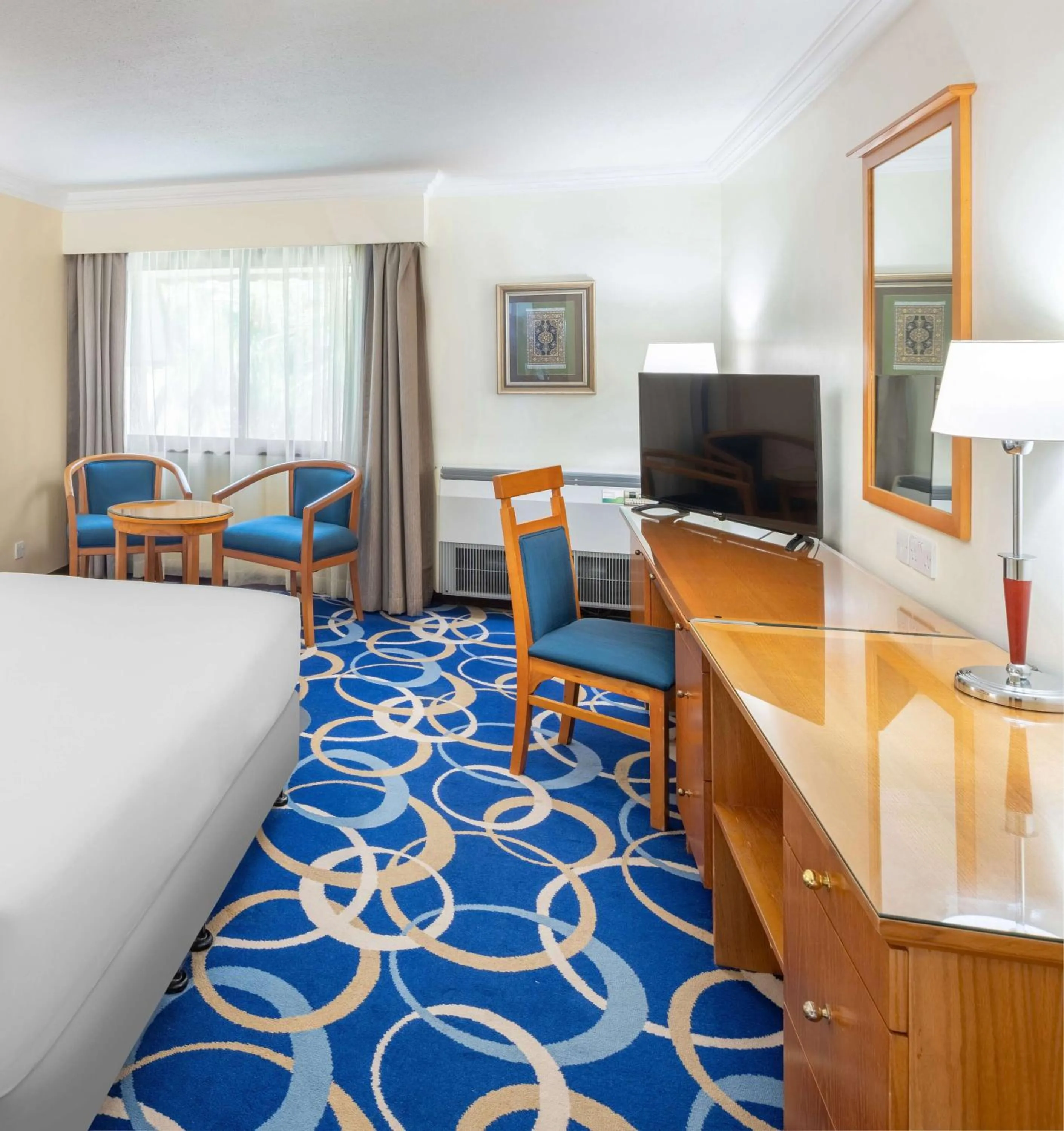 Photo of the whole room, Bed in Radisson Blu Hotel, Yanbu