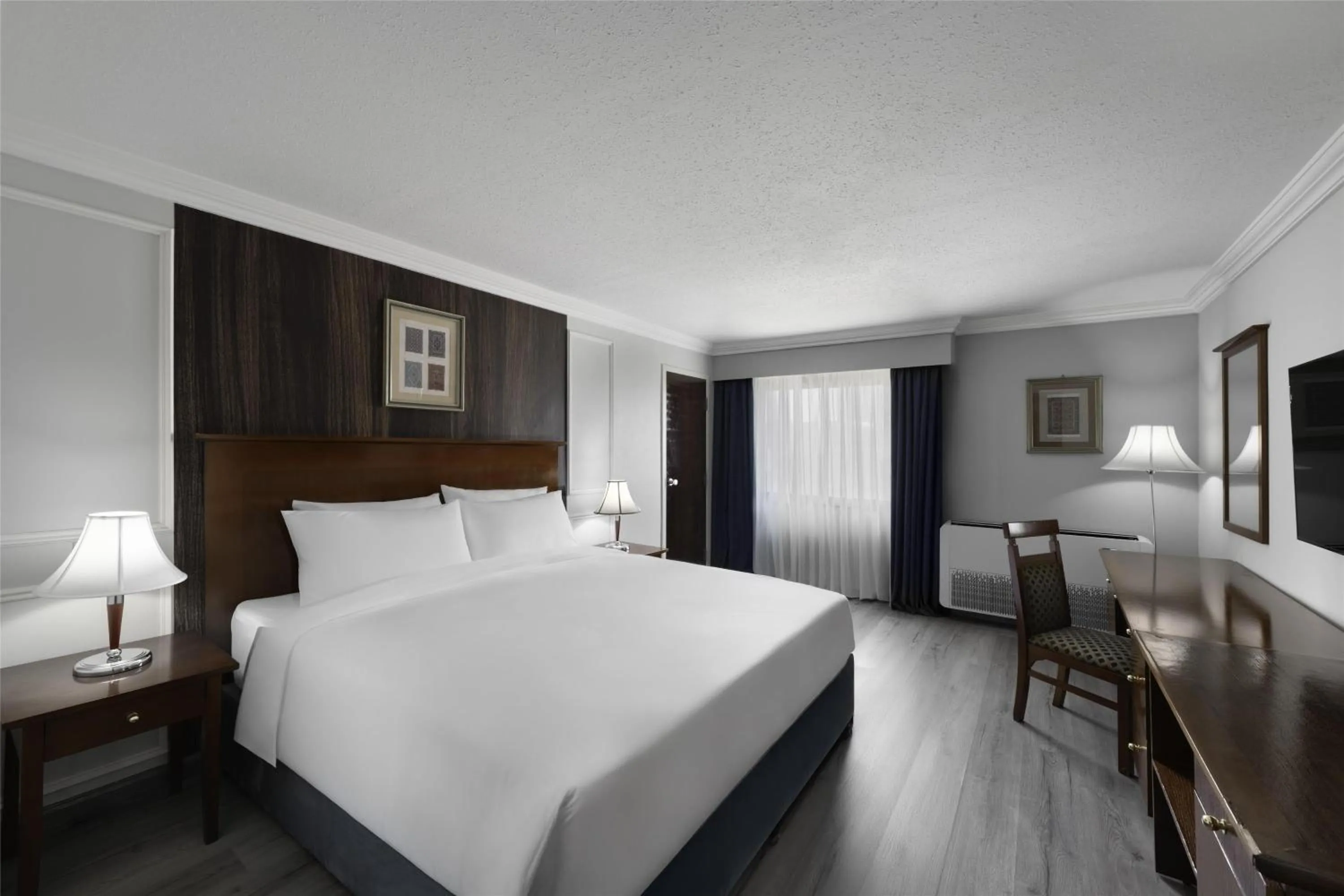 Bedroom, Bed in Radisson Blu Hotel, Yanbu