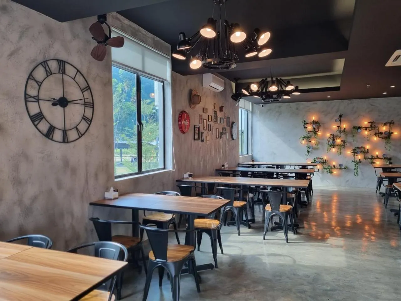 Food and drinks in Zone Hotel Ipoh