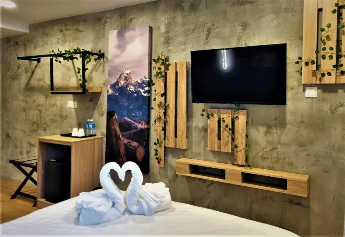 TV and multimedia, Bed in Zone Hotel Ipoh TV and multimedia, Bed in Zone Hotel Ipoh