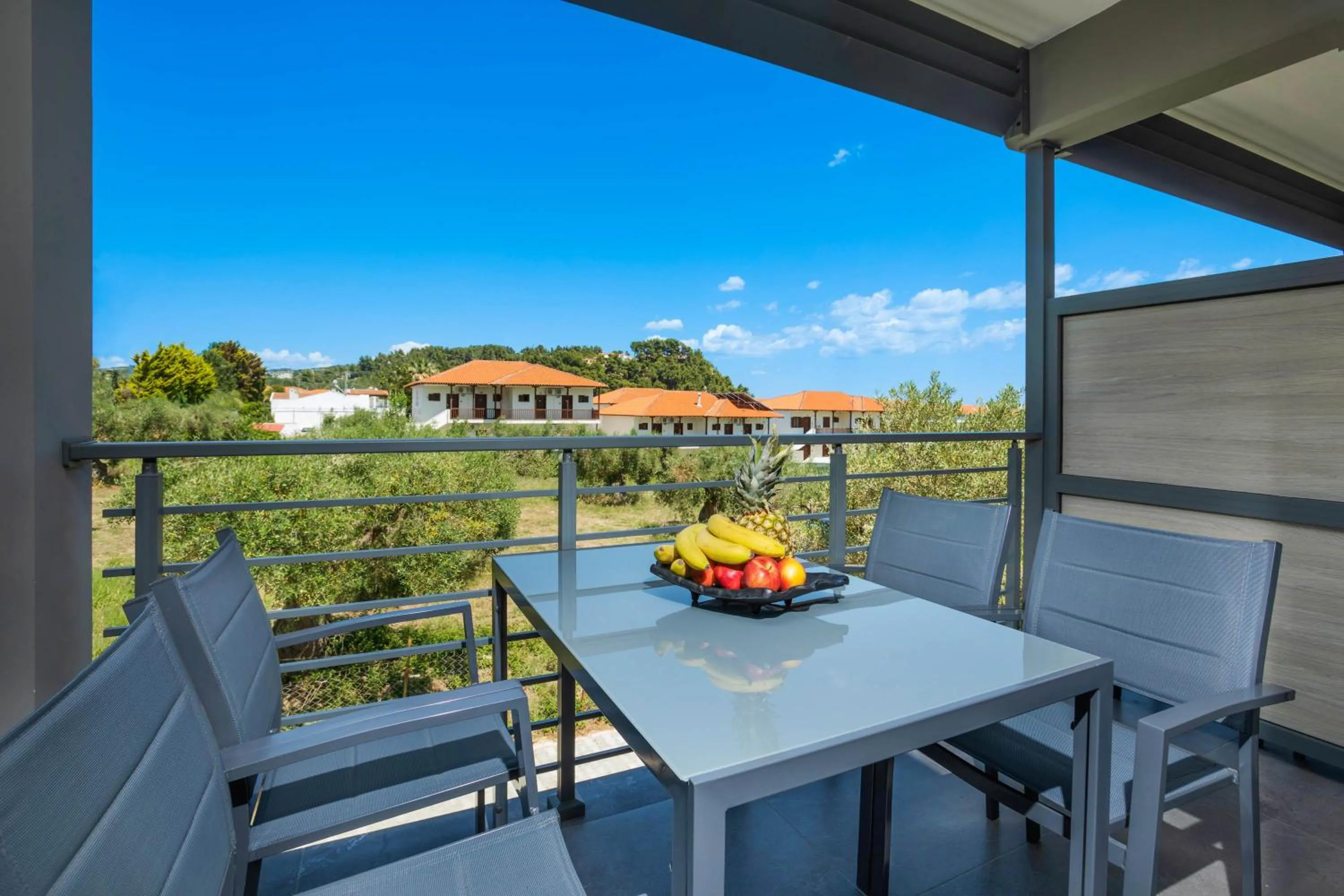 Balcony/Terrace in NewStory Suites Possidi