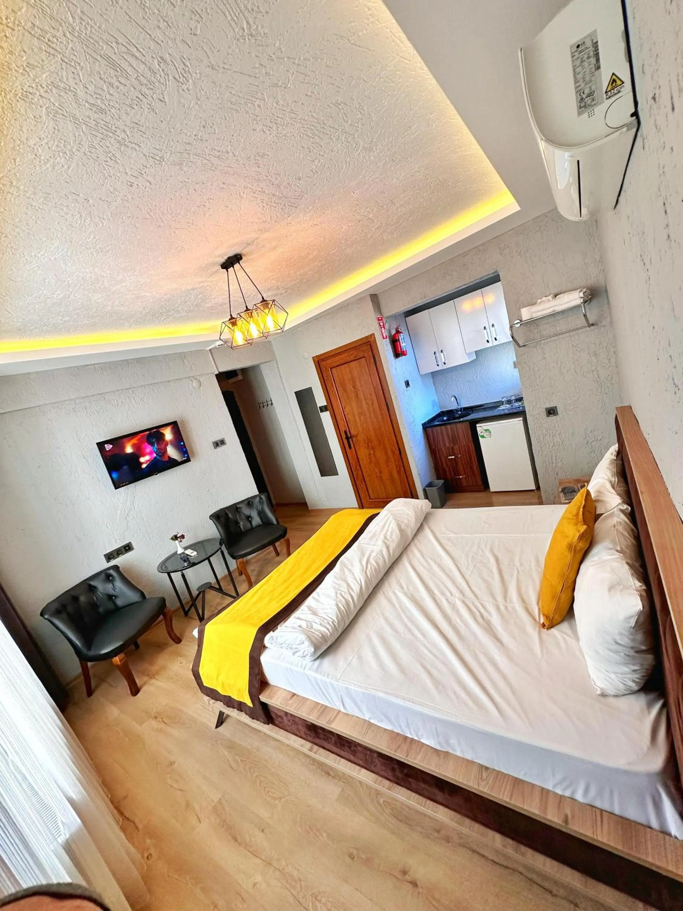 Bed in Pera Pansiyon