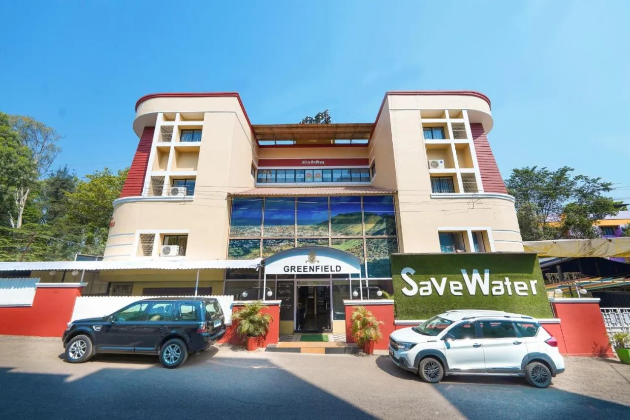 Property building in Hotel Green Field