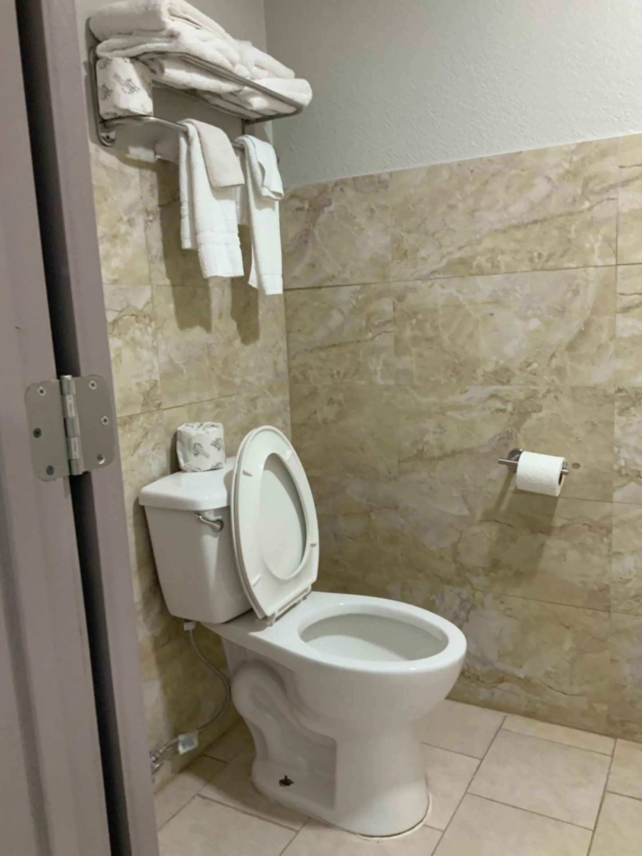 Toilet in Value Lodge