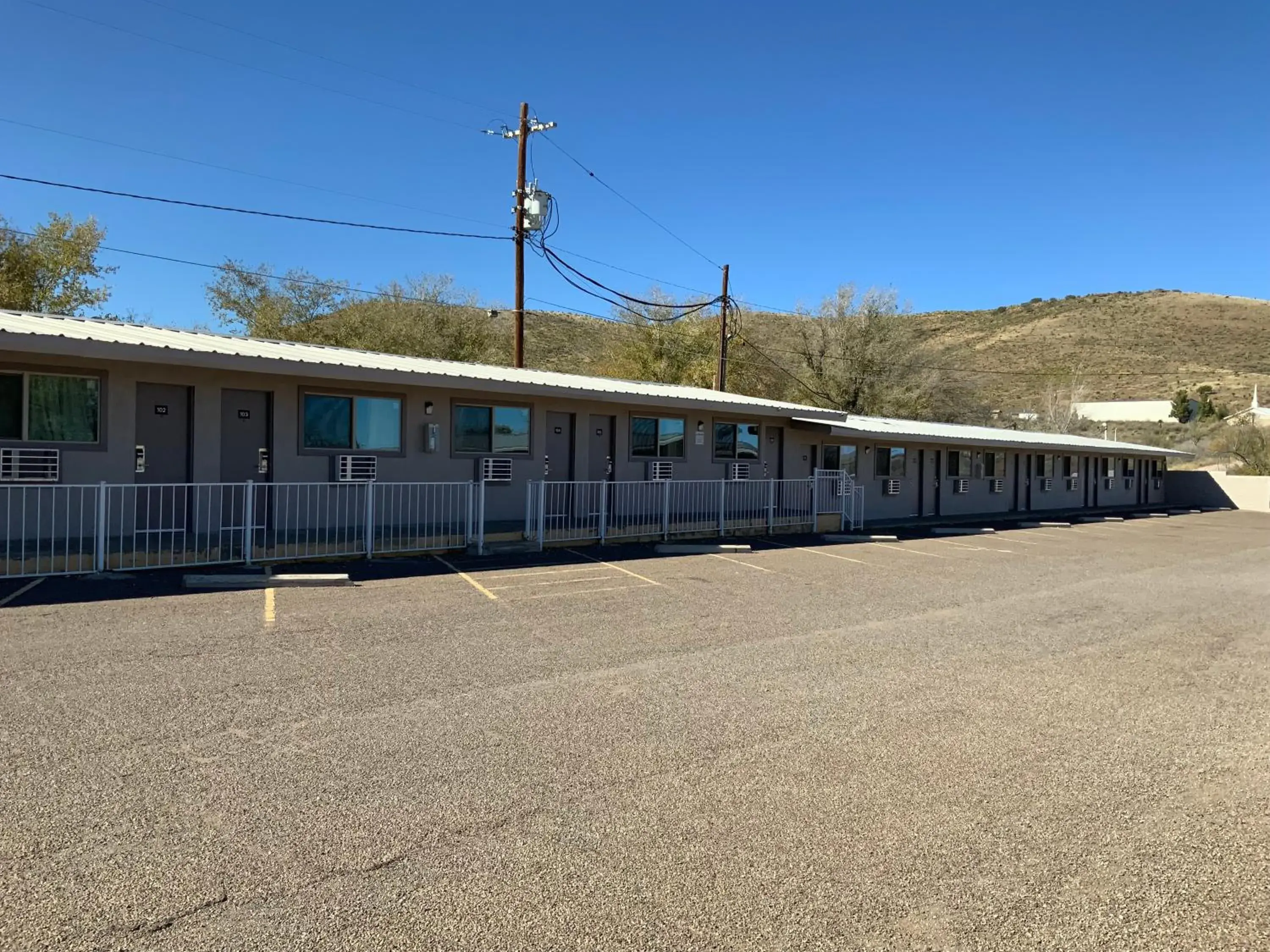 Property building in Value Lodge Property building in Value Lodge