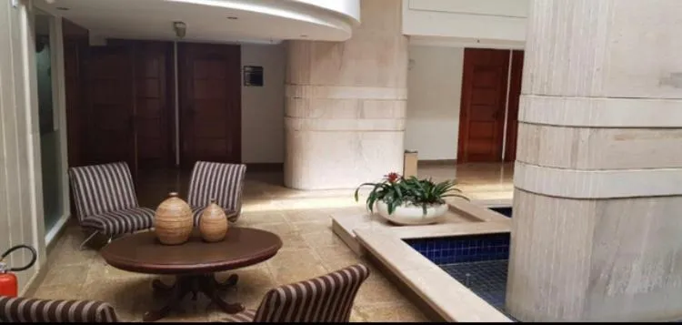 FLAT hotel de fama internacional