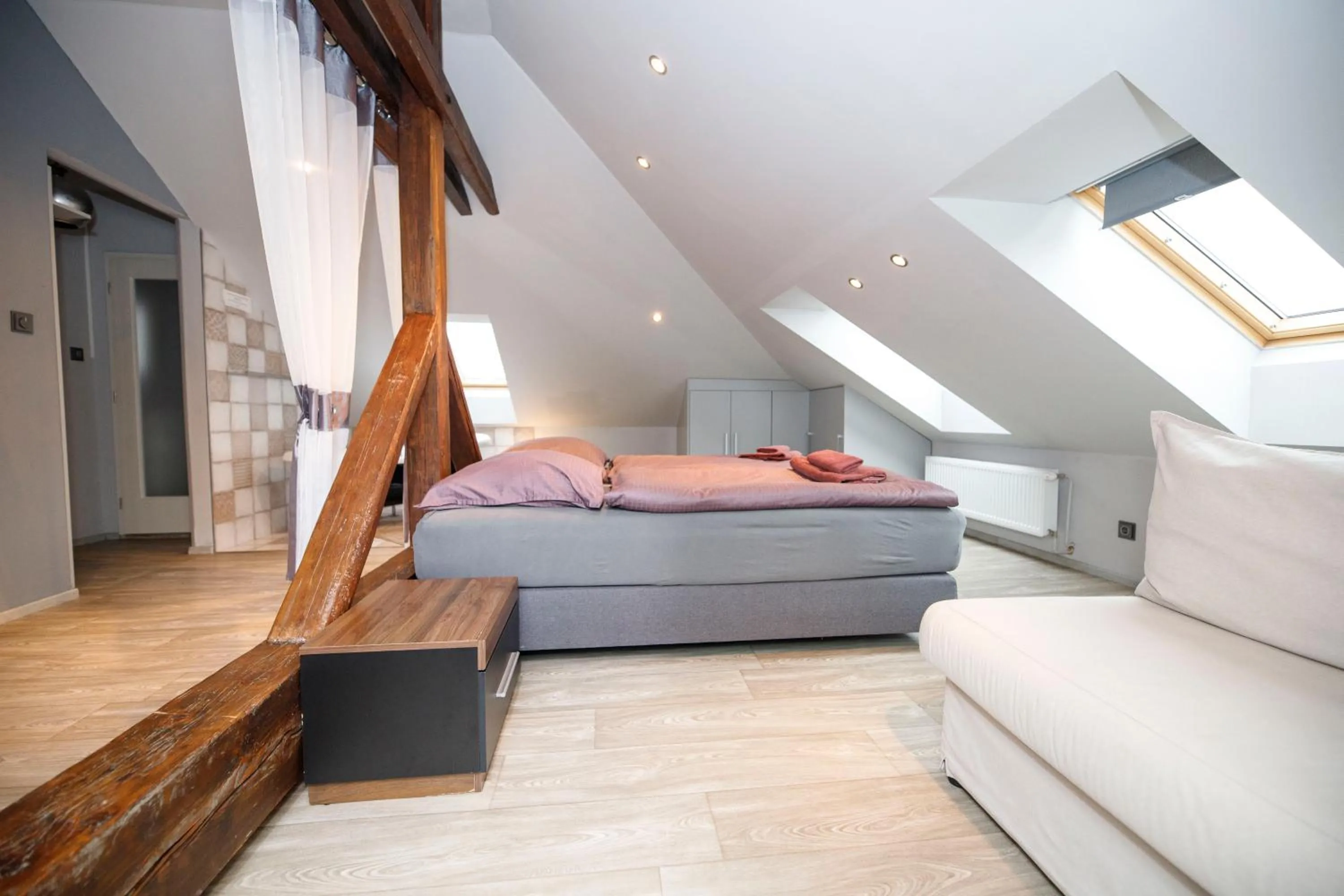 Bed in Libušina Villa
