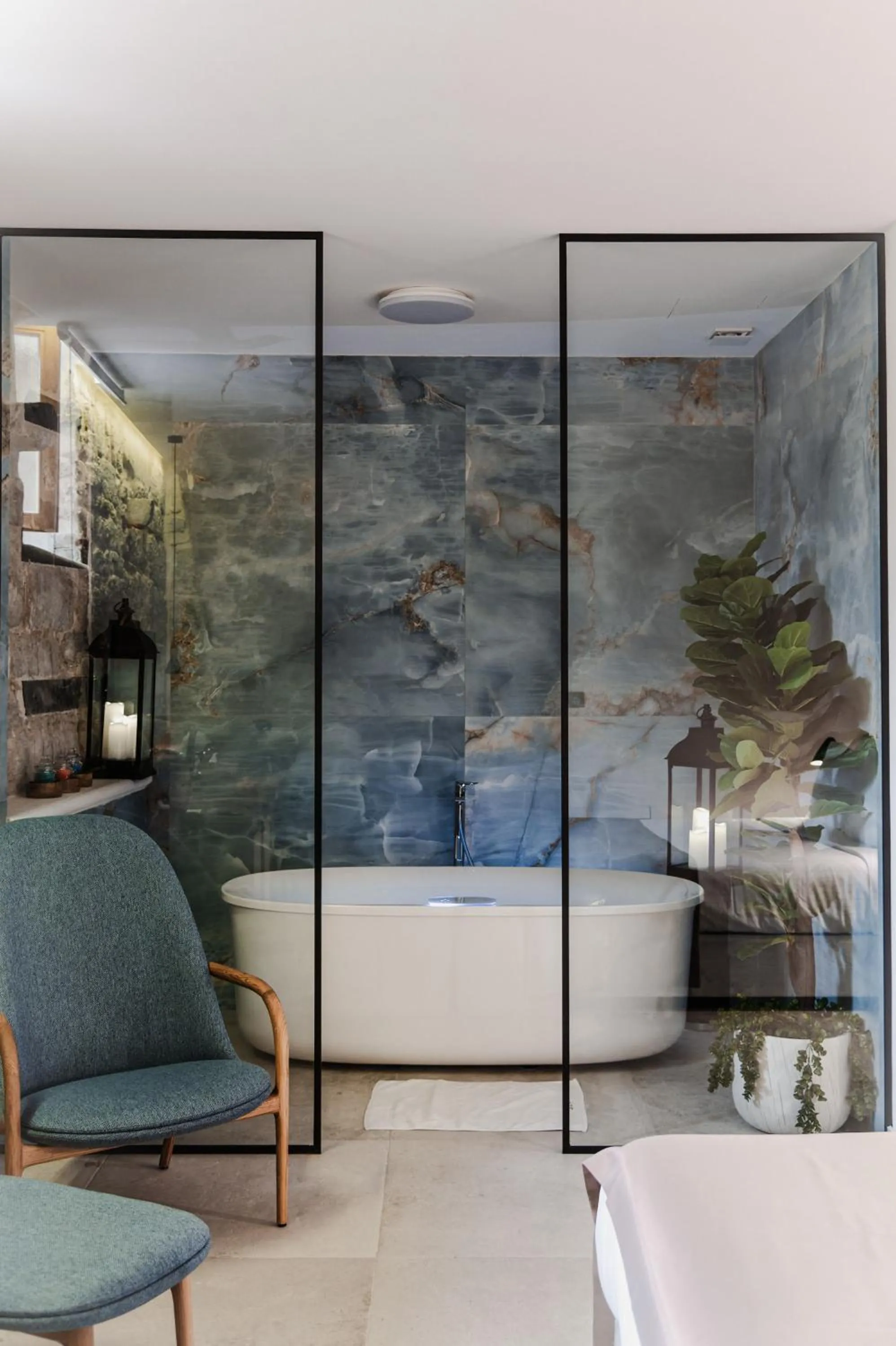 Bath in Armerun Heritage Hotel & Residences