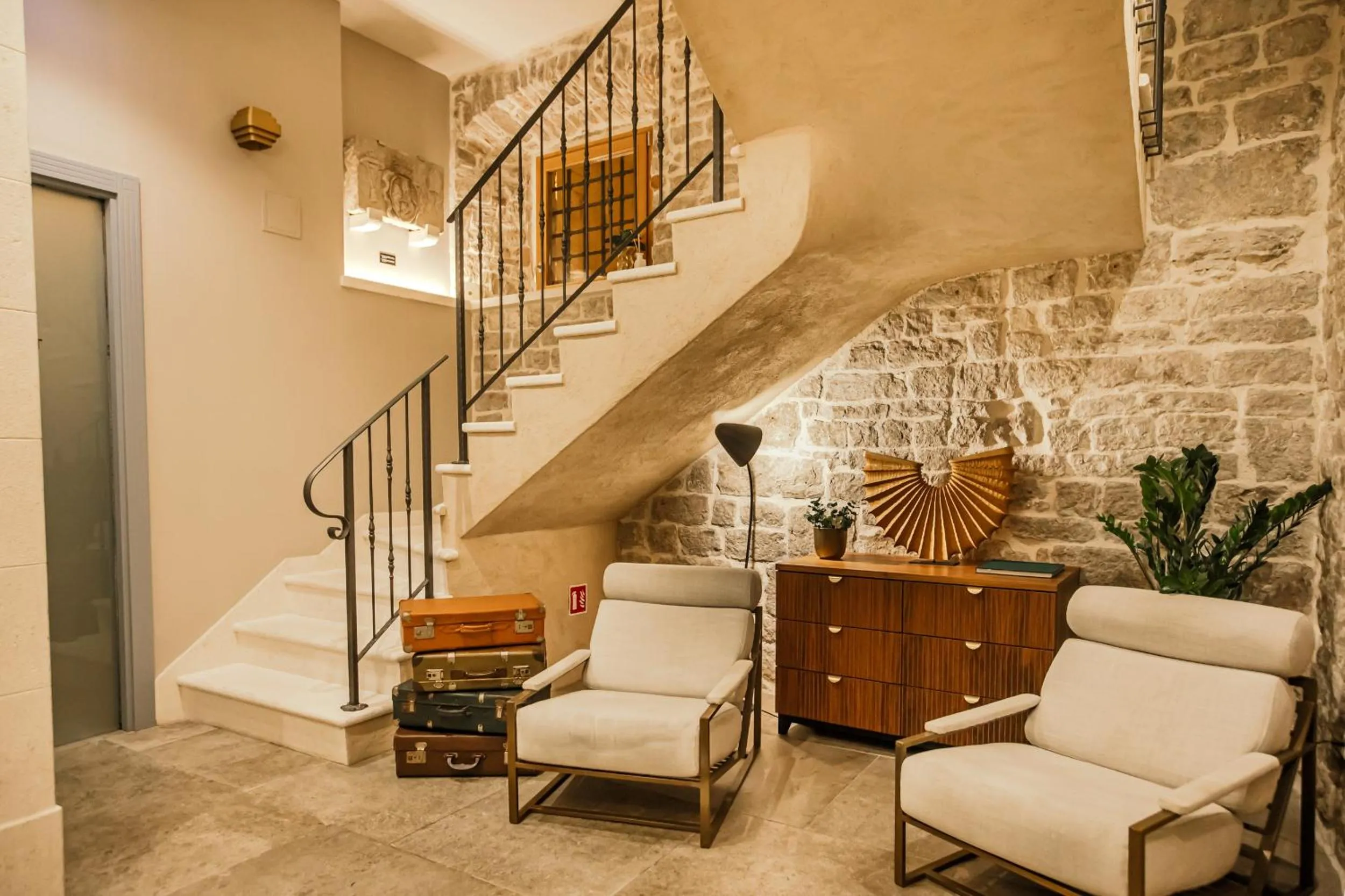 Armerun Heritage Hotel & Residences