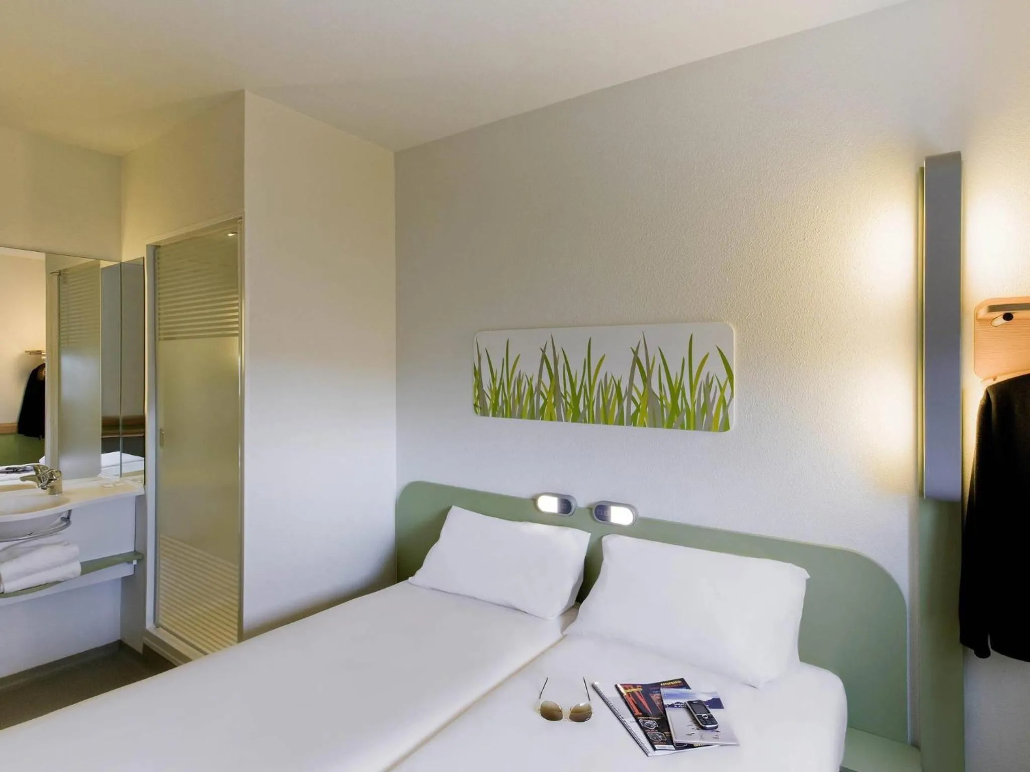 Bedroom, Bed in Ibis Budget Madrid Getafe