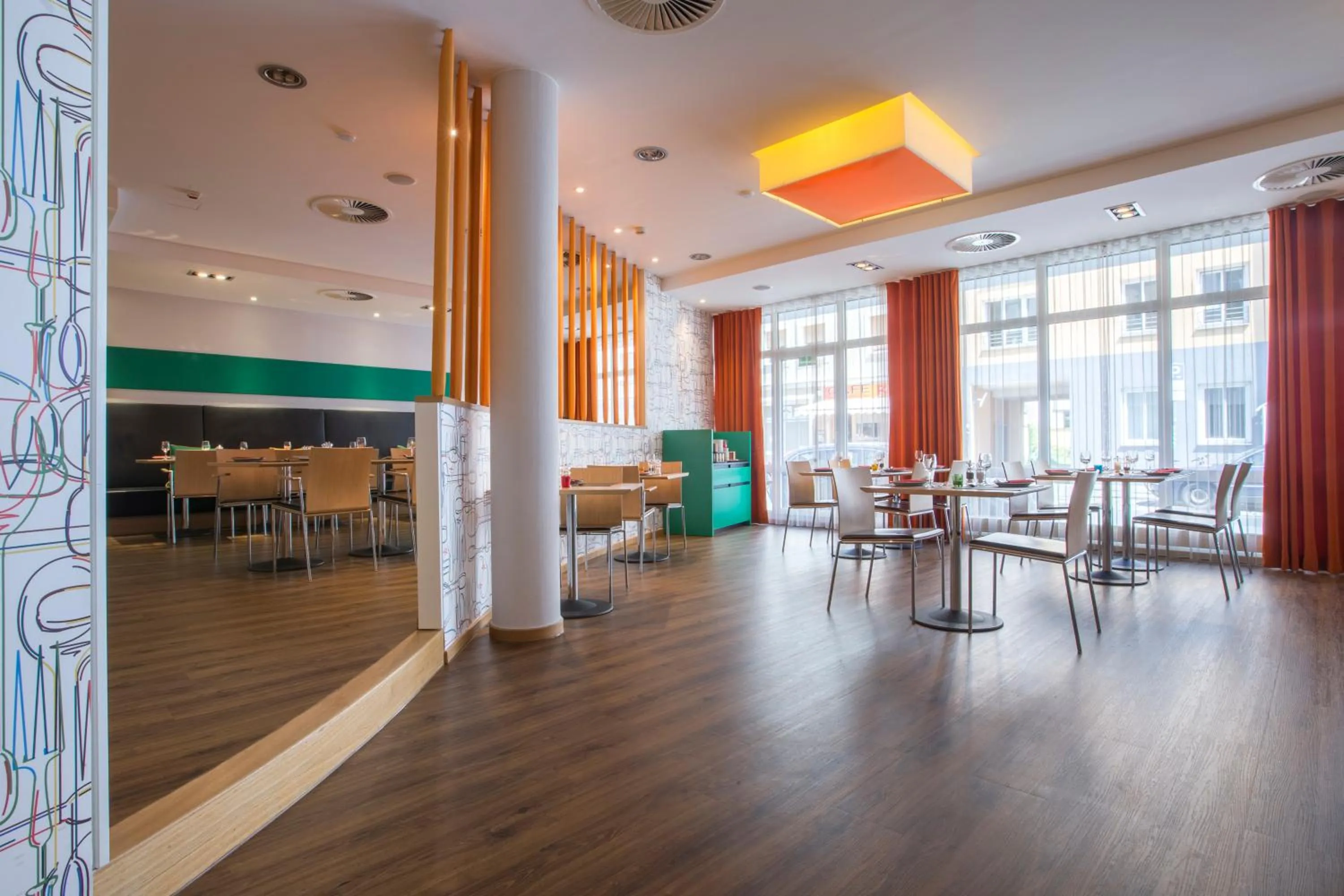 Restaurant/places to eat in Park Inn by Radisson Nürnberg