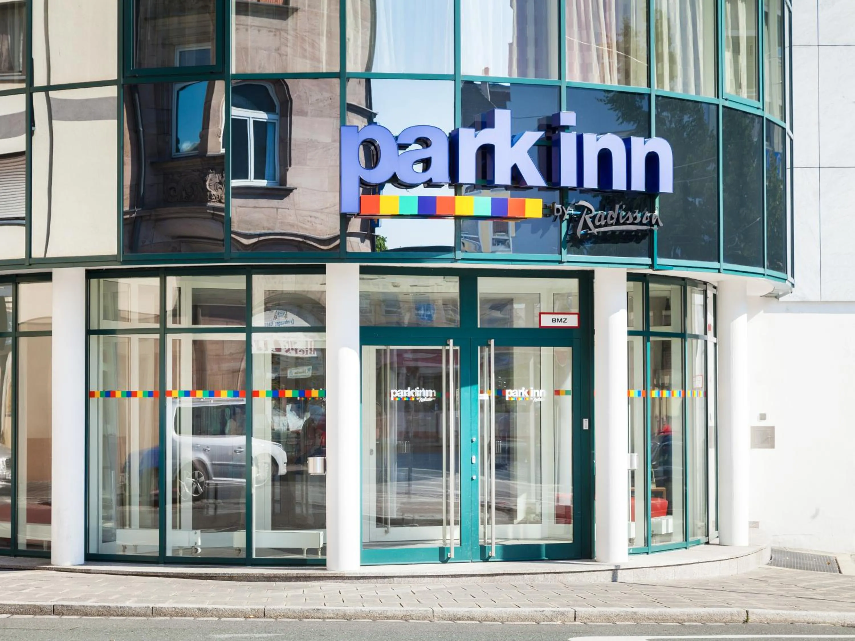 Facade/entrance in Park Inn by Radisson Nürnberg