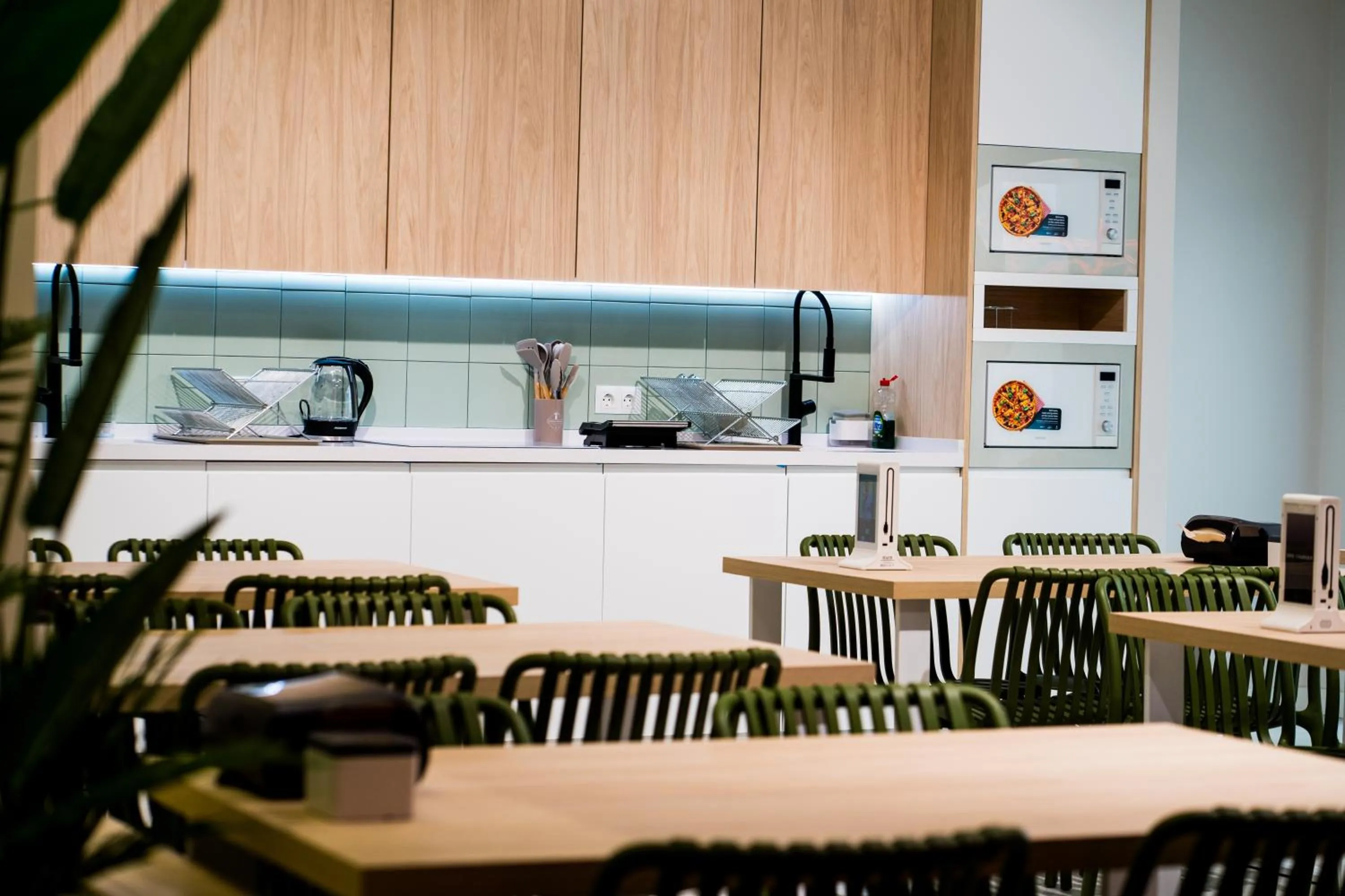 Kitchen or kitchenette in Futurotel Malagueta Beach