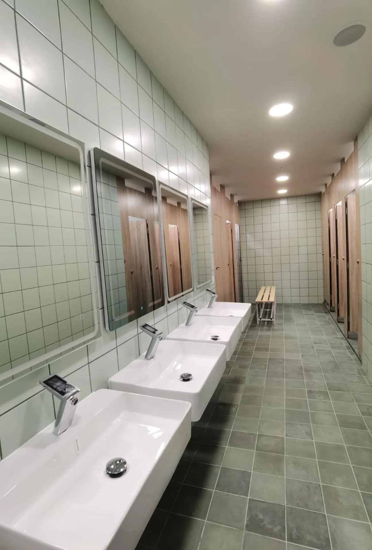 Bathroom in Futurotel Malagueta Beach