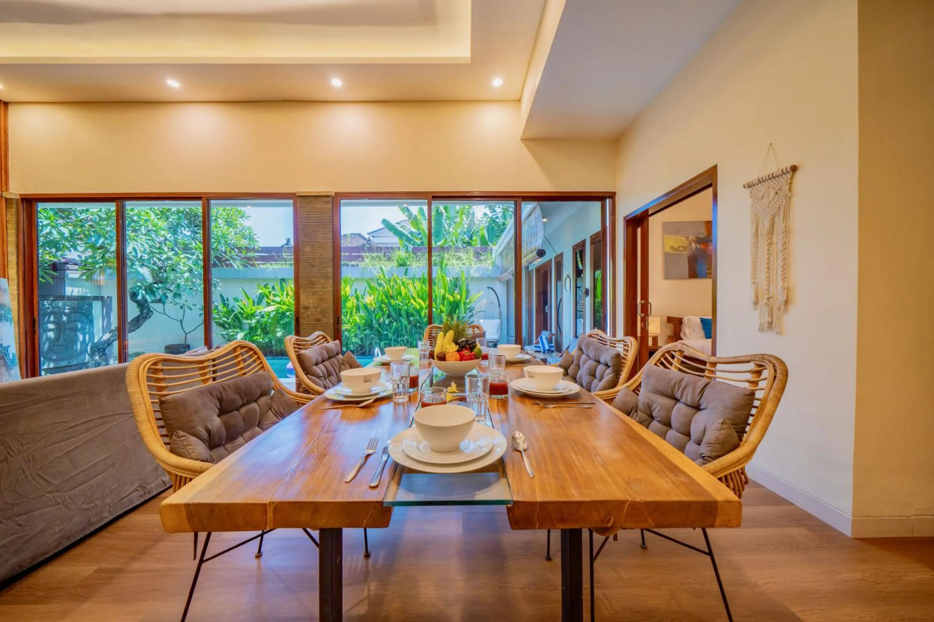 Dining area in Villa Paradise Seminyak