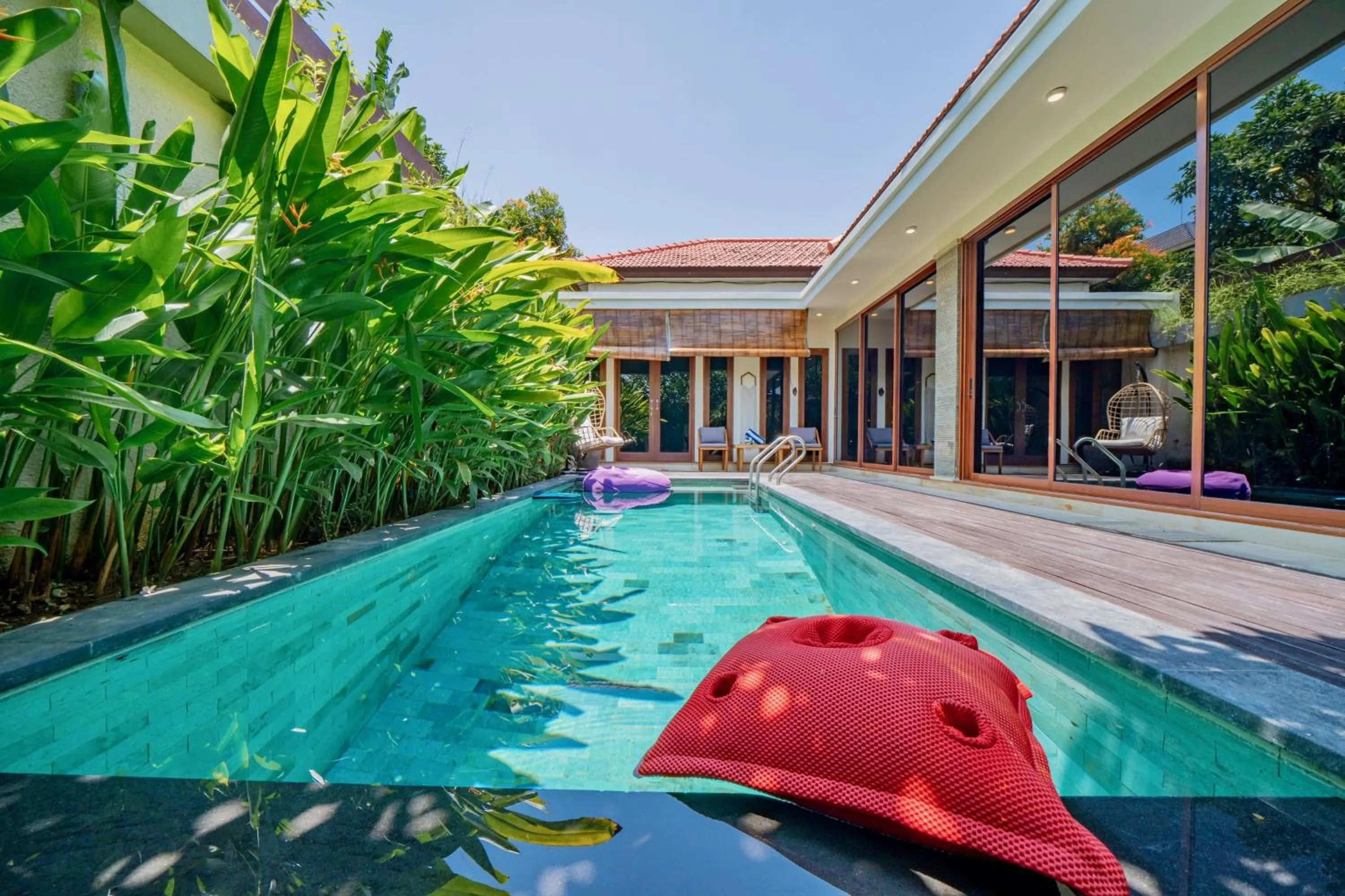 Day in Villa Paradise Seminyak