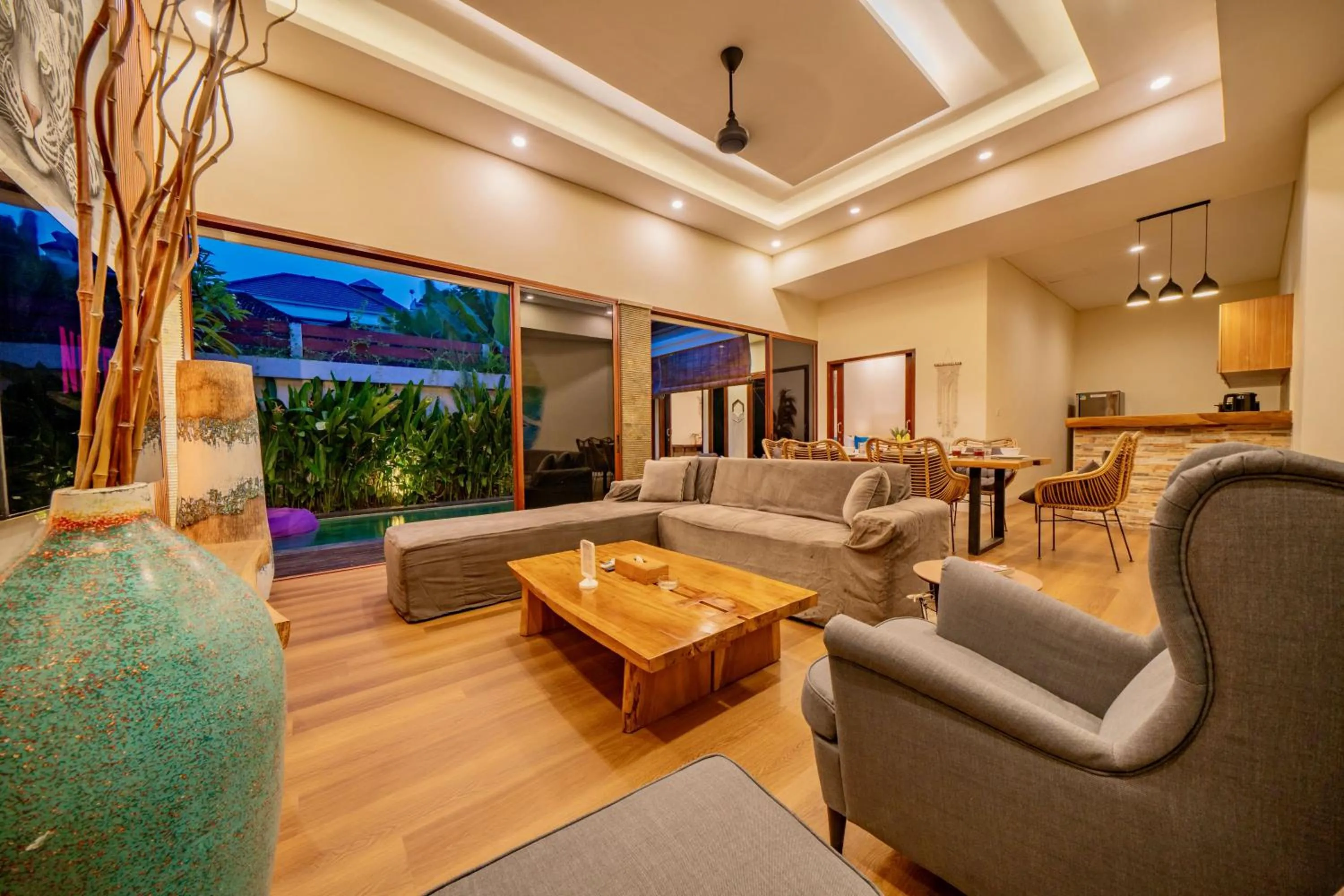TV and multimedia in Villa Paradise Seminyak