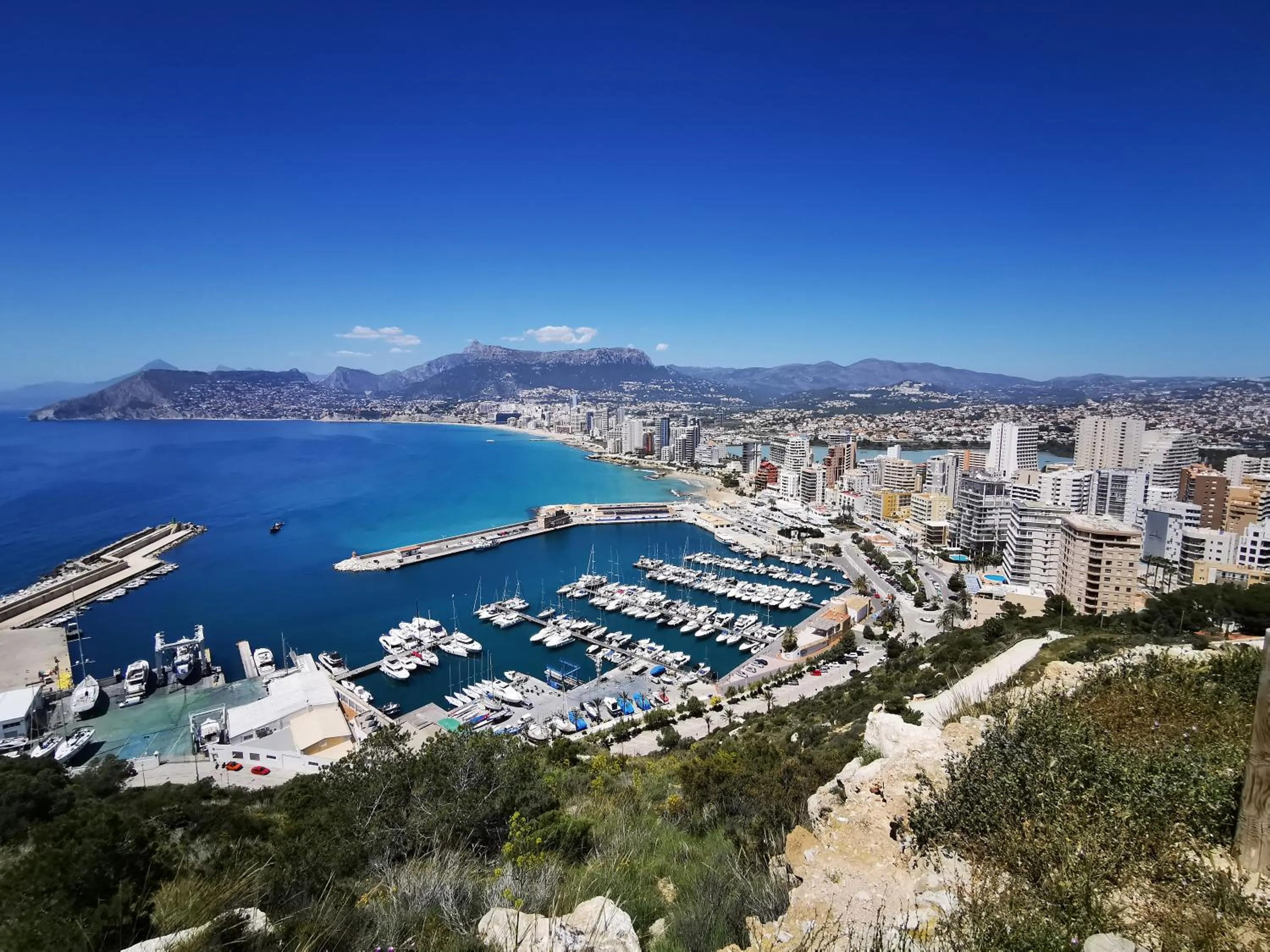 Nearby landmark in Superior Calpe Pearl Beach