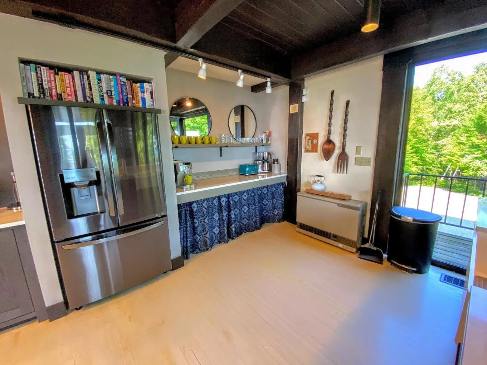 RL Breathtaking views and grand unique style private mountain retreat 4WD recommended