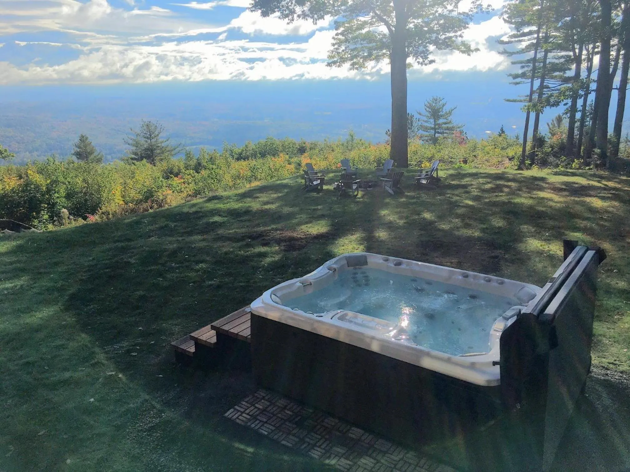 RL Breathtaking views and grand unique style private mountain retreat 4WD recommended