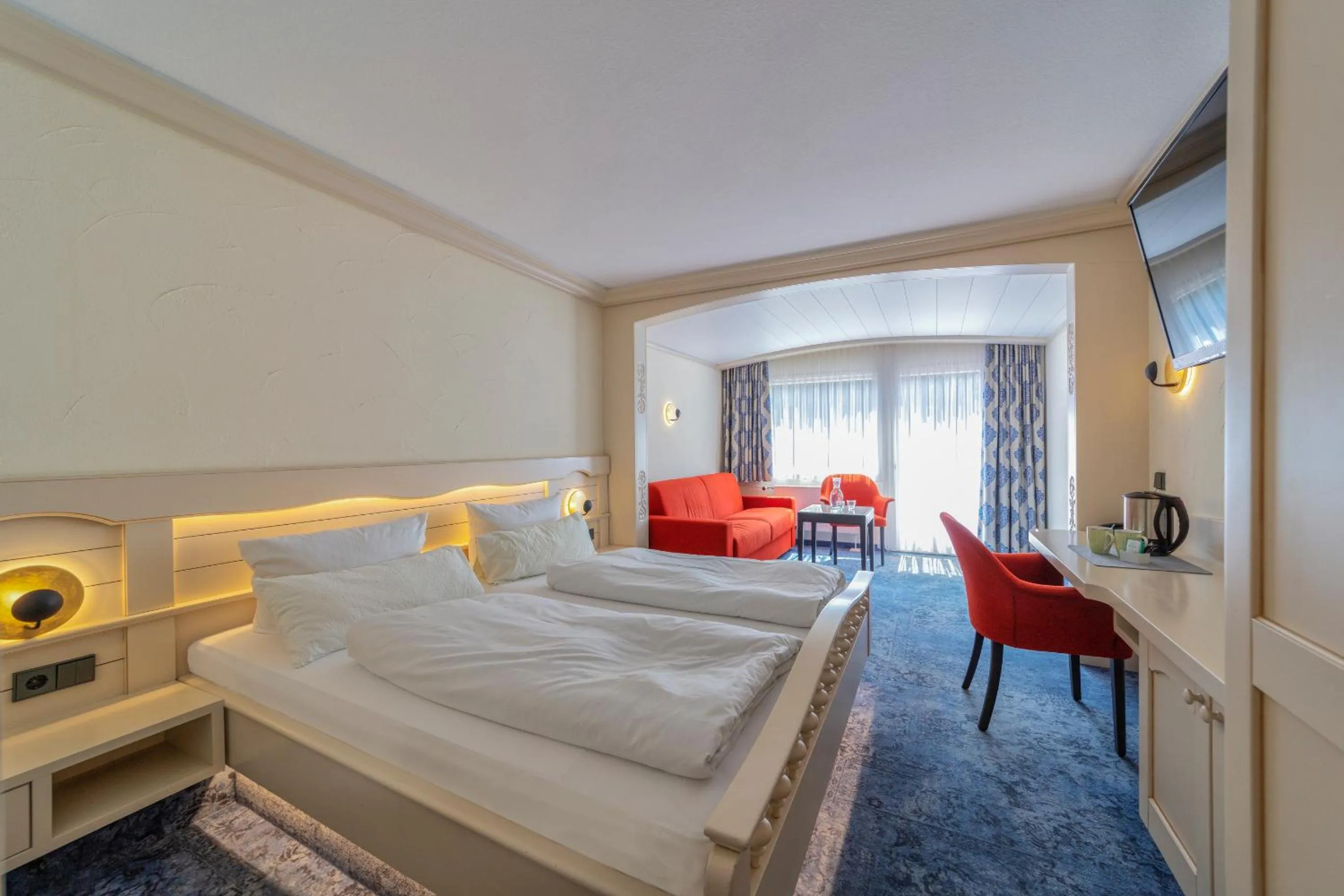 Photo of the whole room, Bed in Hotel Langenwaldsee