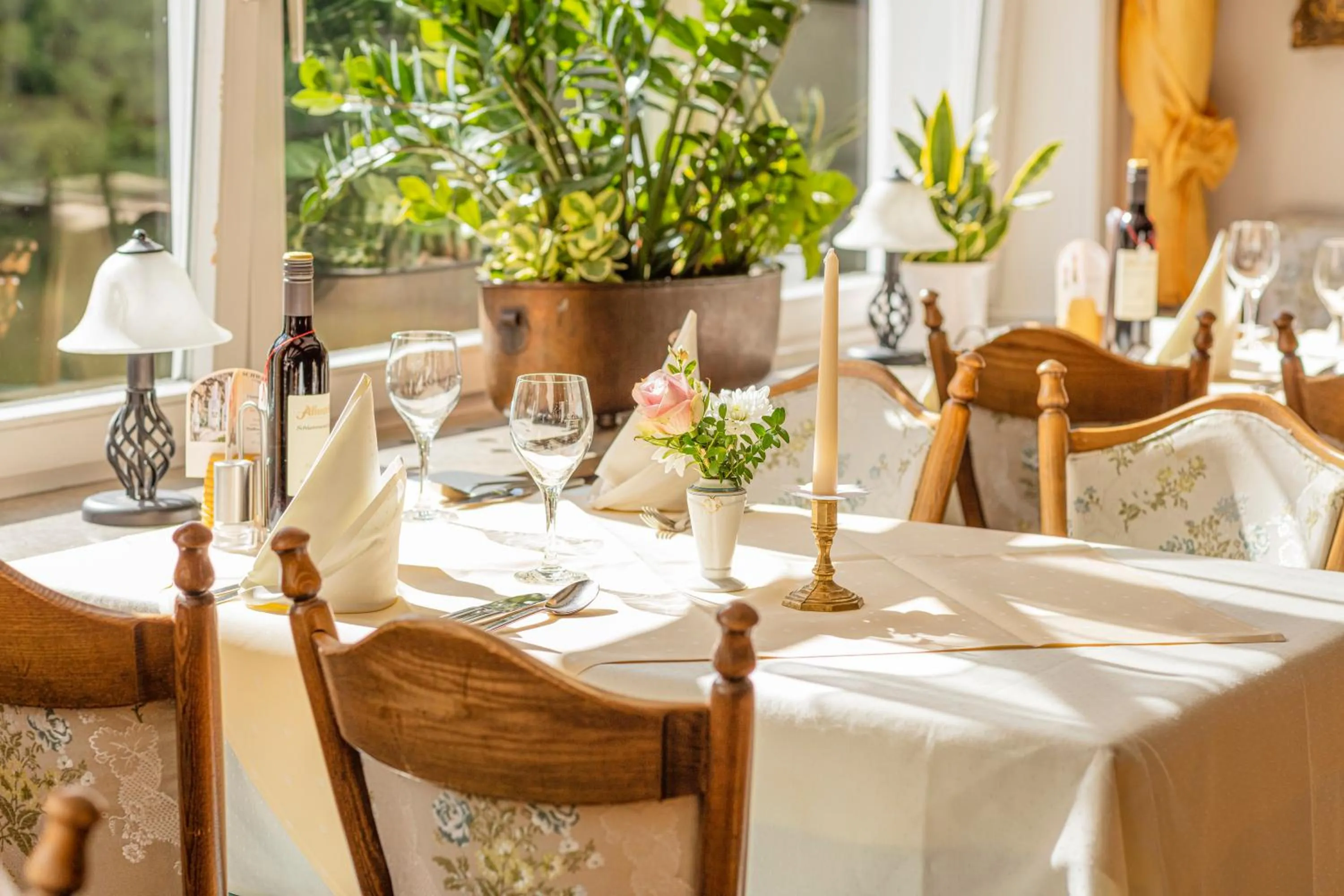 Restaurant/places to eat in Hotel Langenwaldsee