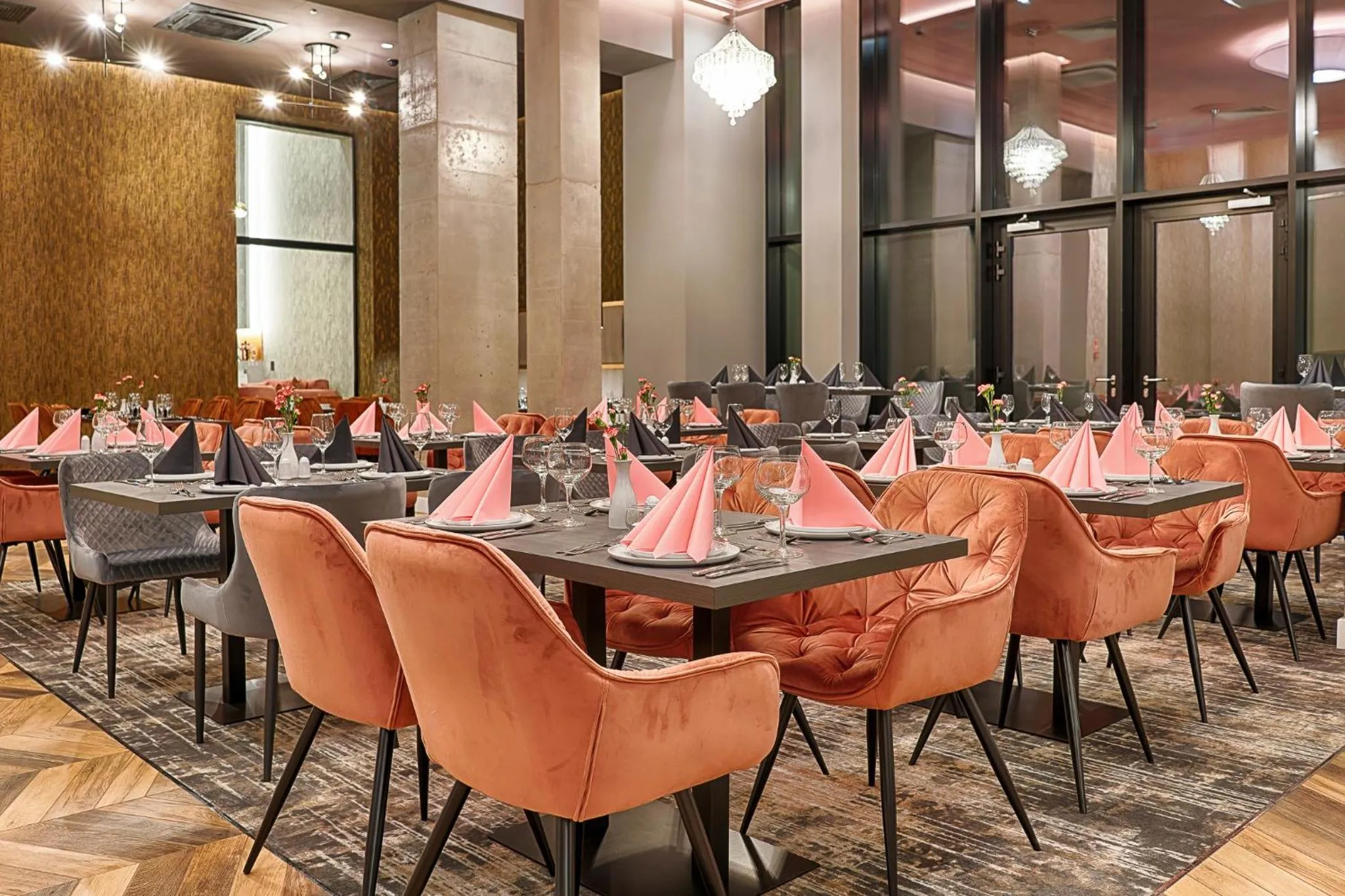 Restaurant/places to eat in Grand Focus Hotel Szczecin