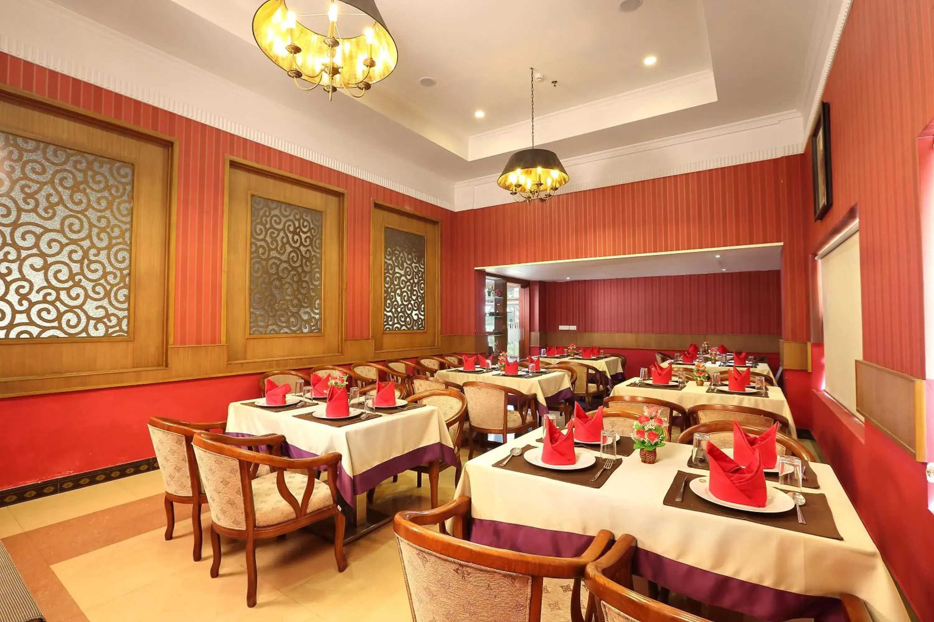 Restaurant/places to eat in Cochin Legacy Restaurant/places to eat in Cochin Legacy