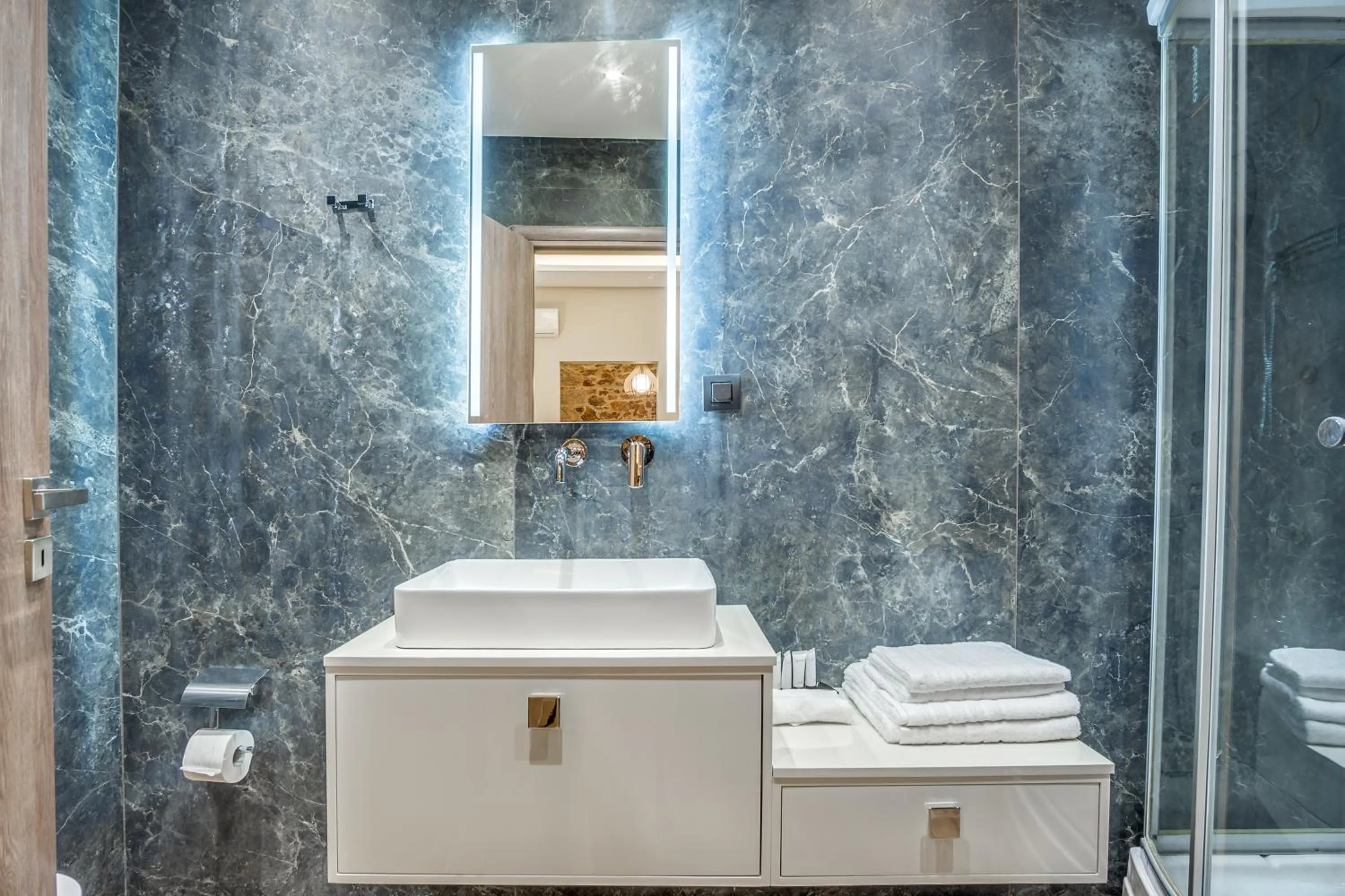 Bathroom in Philia Boutique Hotel