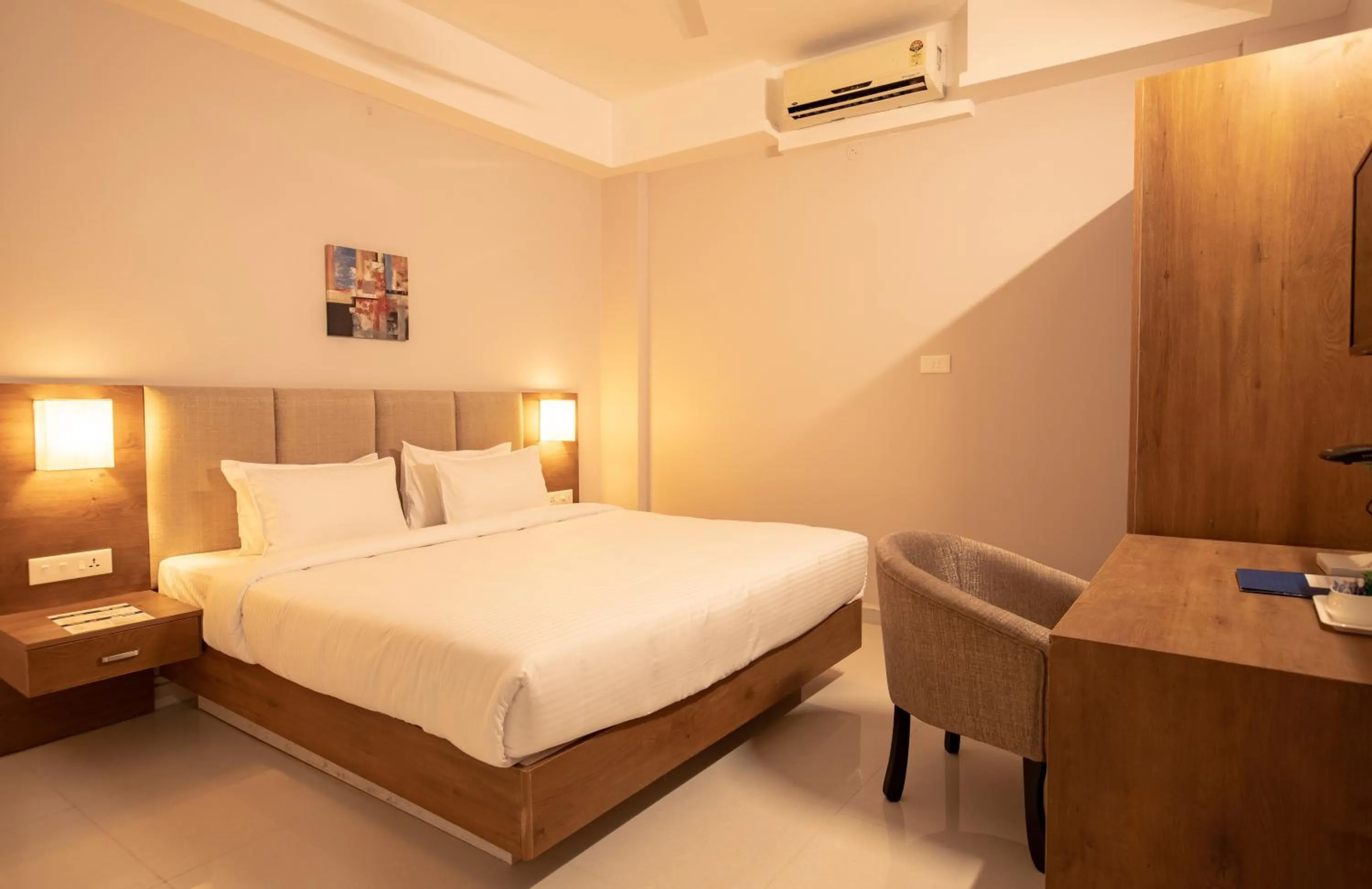 Bedroom, Bed in Royal Residency