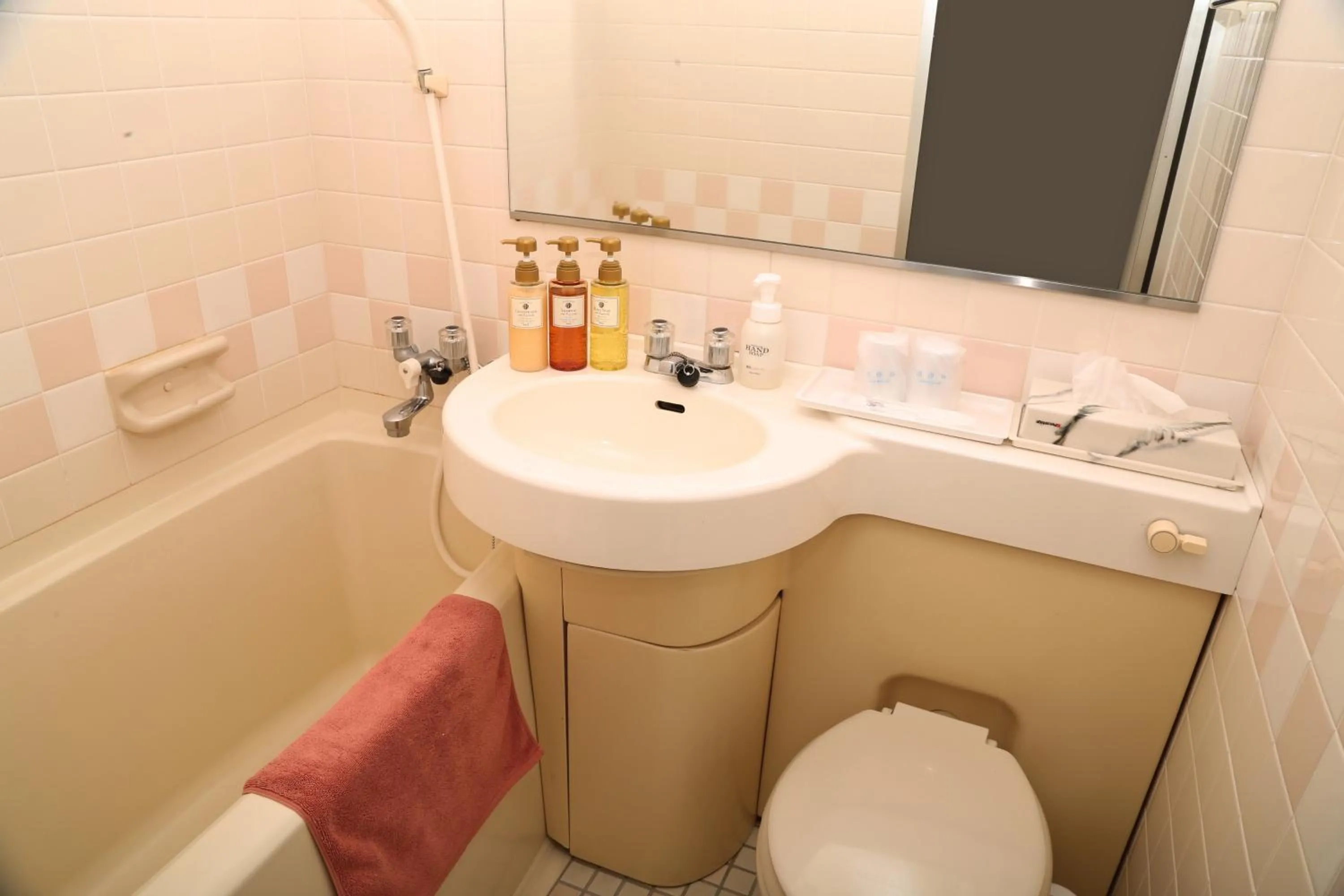 Bathroom in Hotel Belle-Cour Inomata