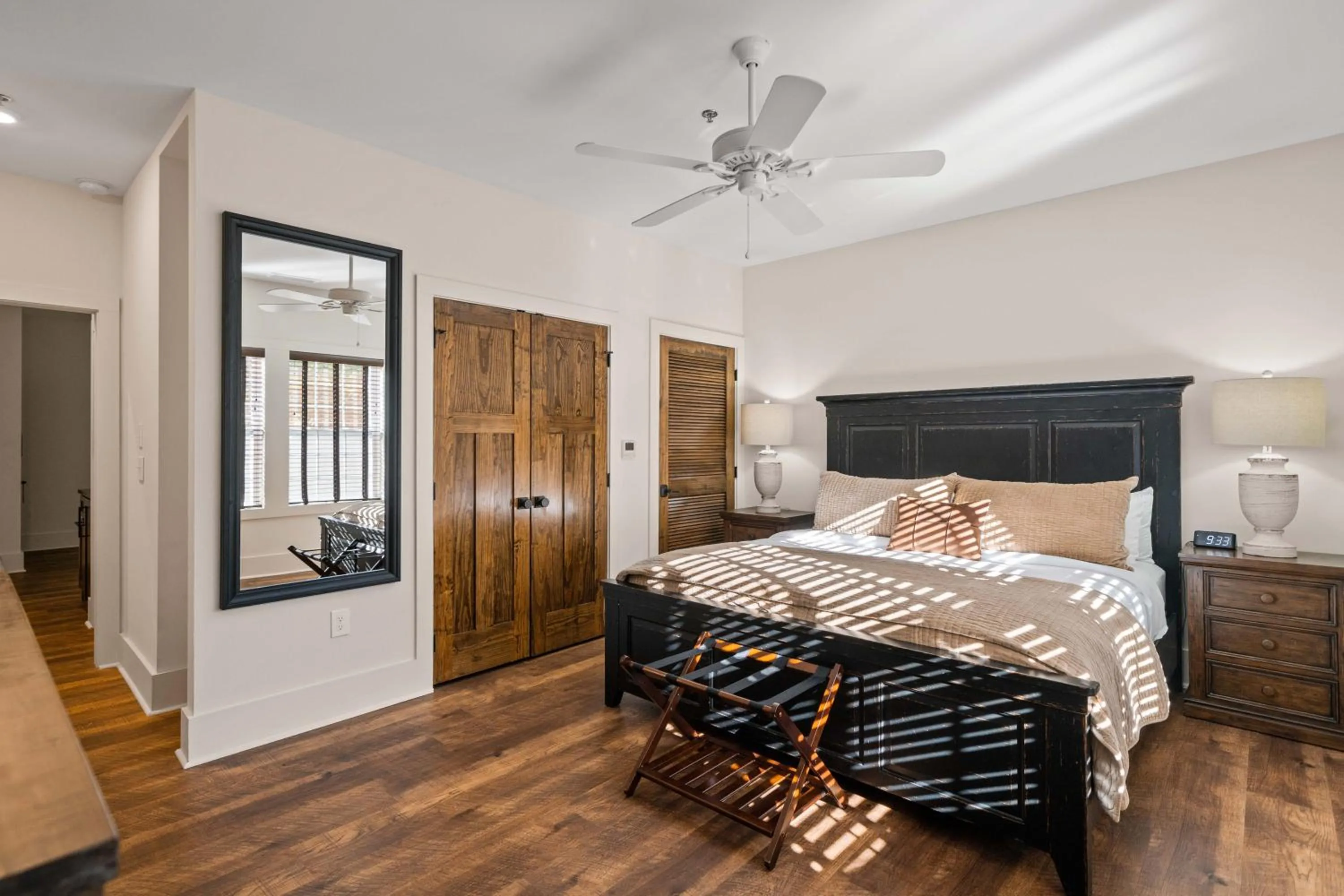 Bedroom, Bed in The Blowing Rock Manor