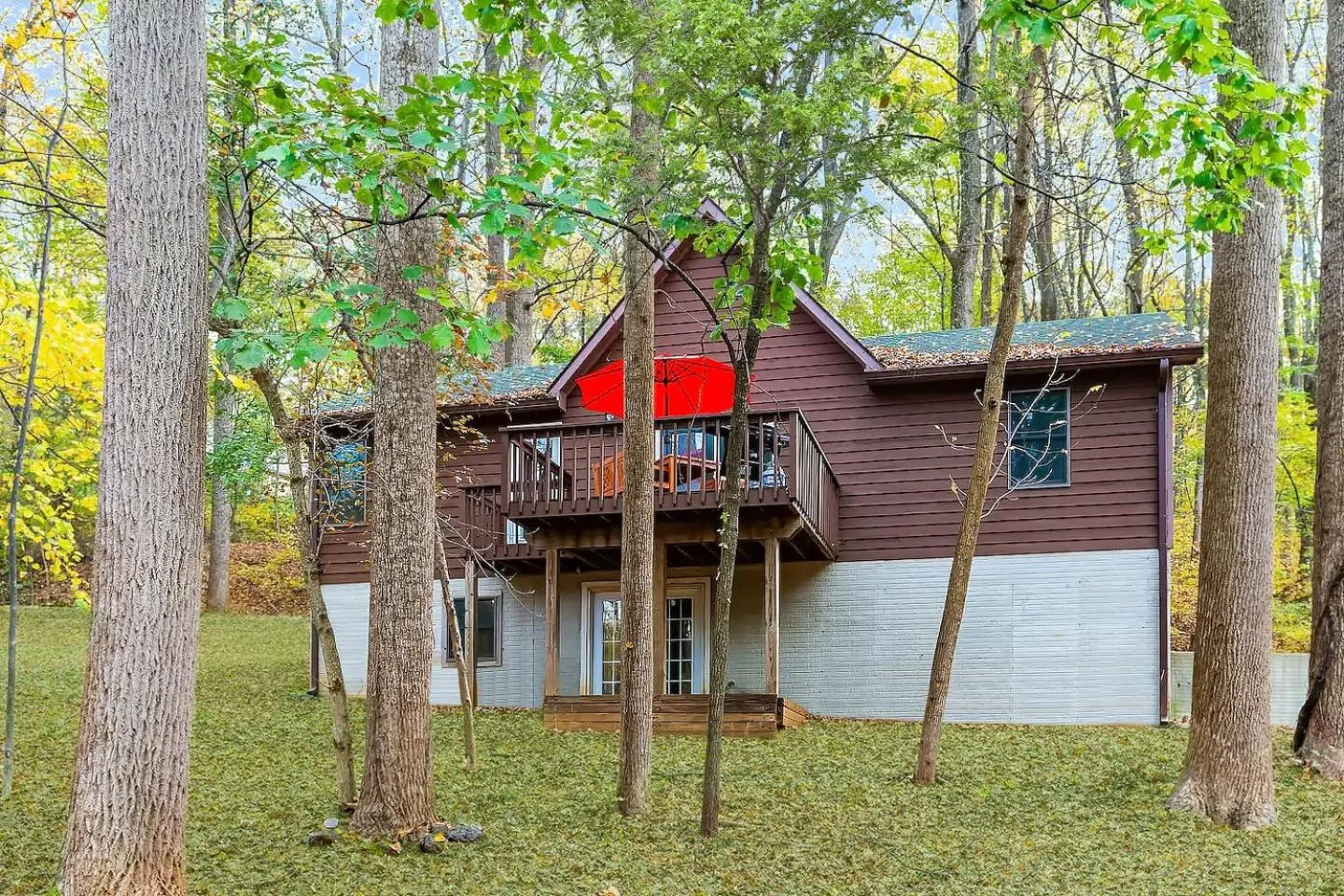 Property building in Hot Tub, Deck&Grill, Game Room, WiFi at Cute Cabin