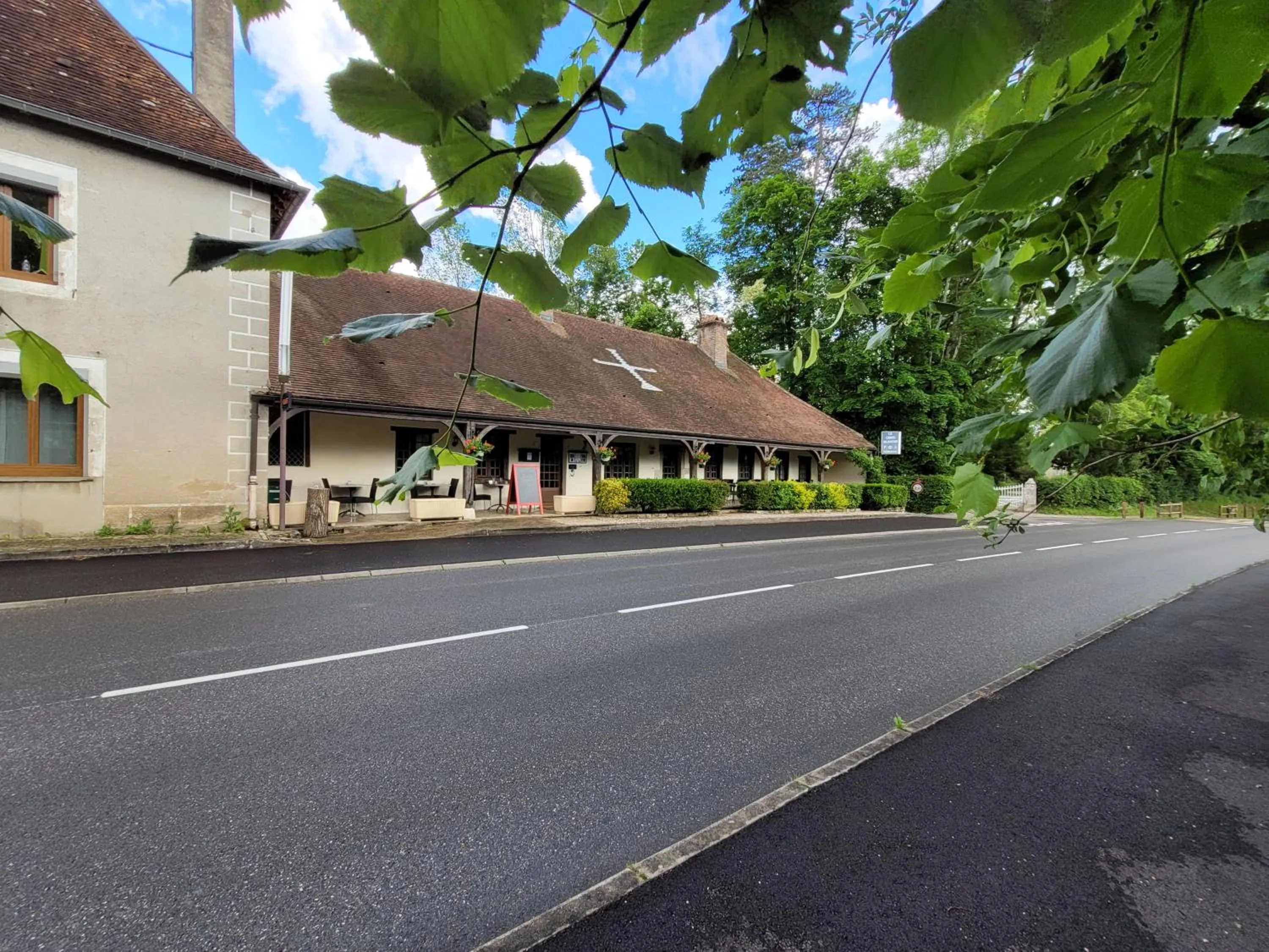 Property building in La Croix Blanche