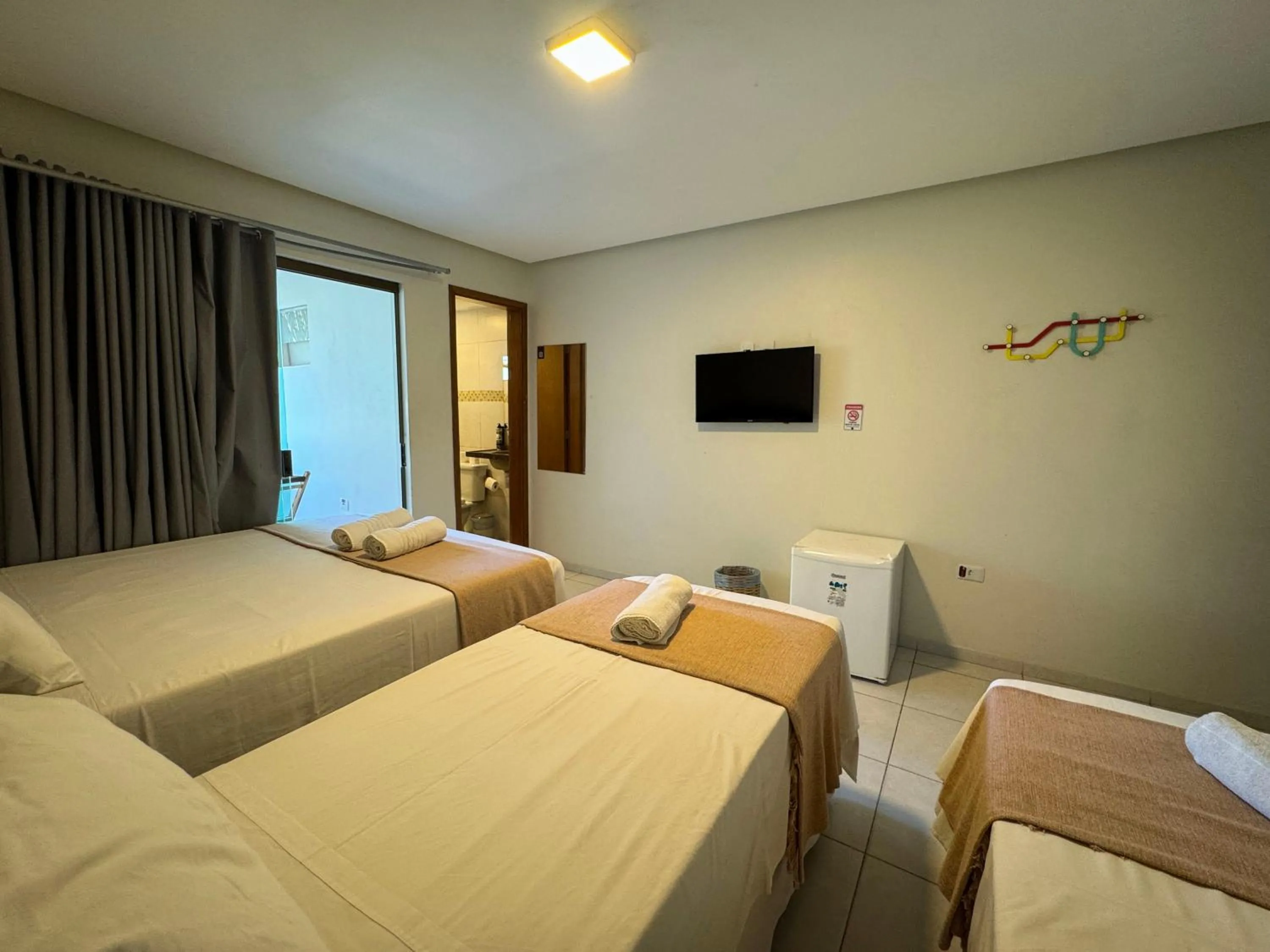 Photo of the whole room, Bed in Pousada Unaí