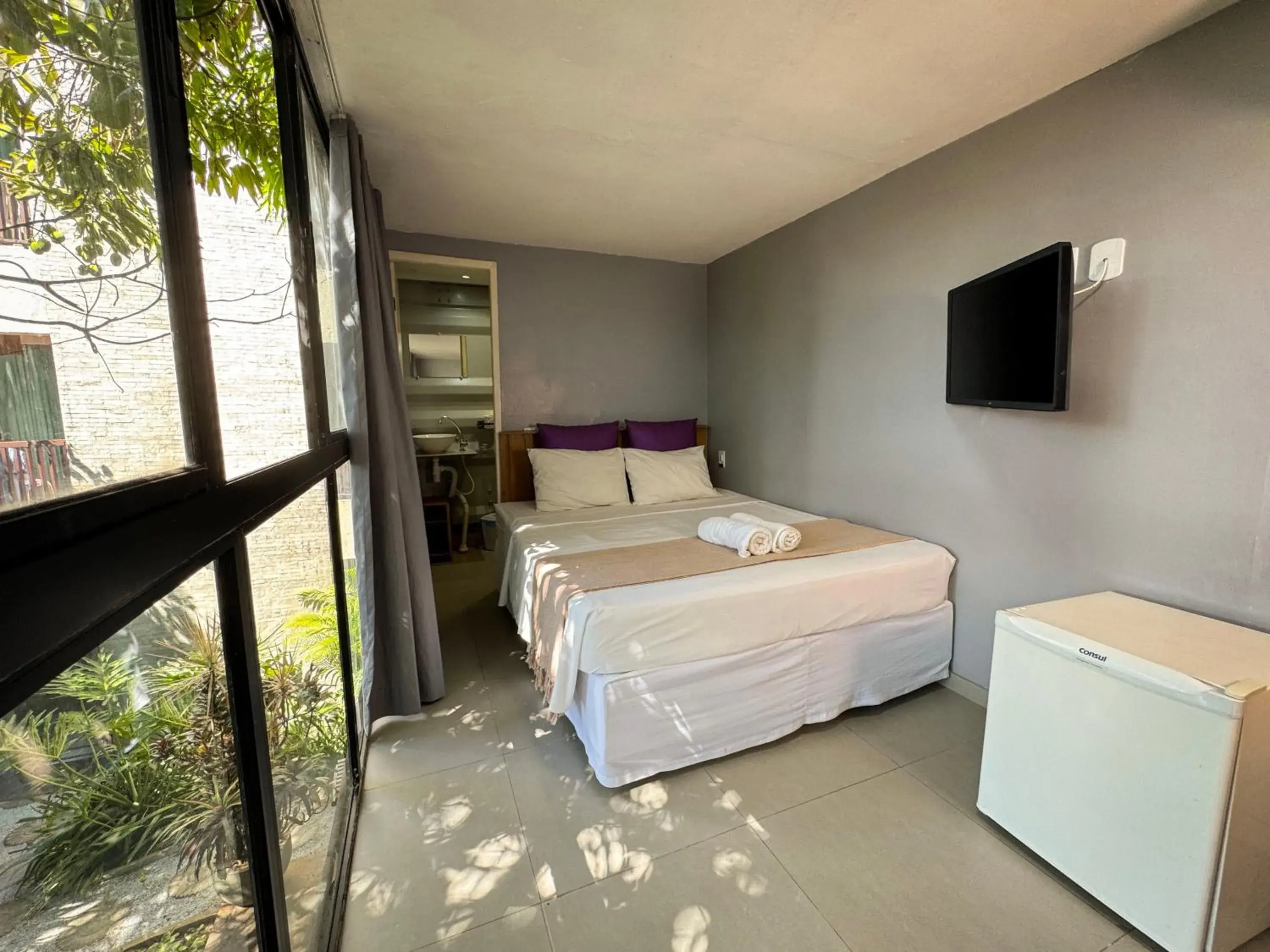 Double Room in Container in Pousada Unaí Double Room in Container in Pousada Unaí