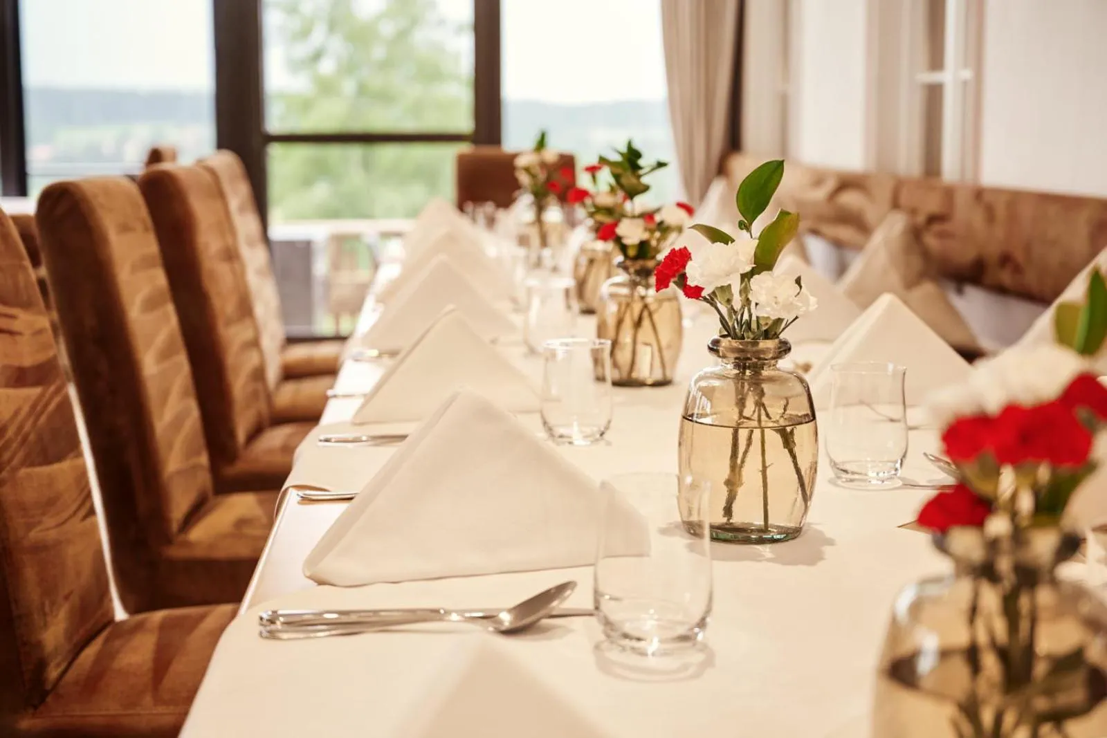 Hotel Auf der Gsteig GmbH