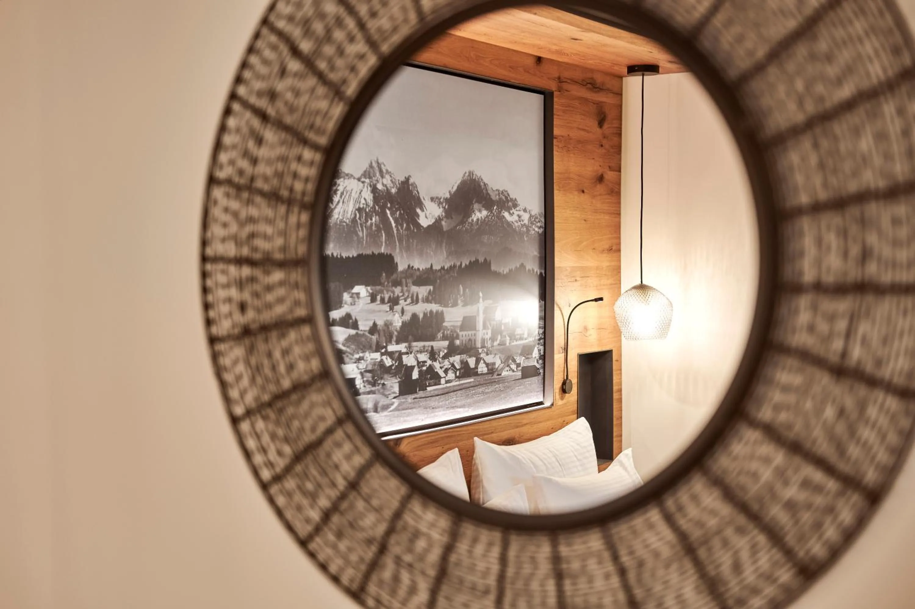 Hotel Auf der Gsteig GmbH