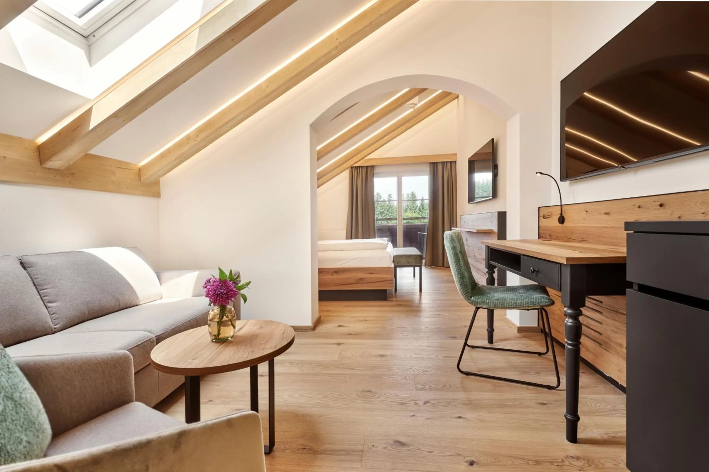 Hotel Auf der Gsteig GmbH