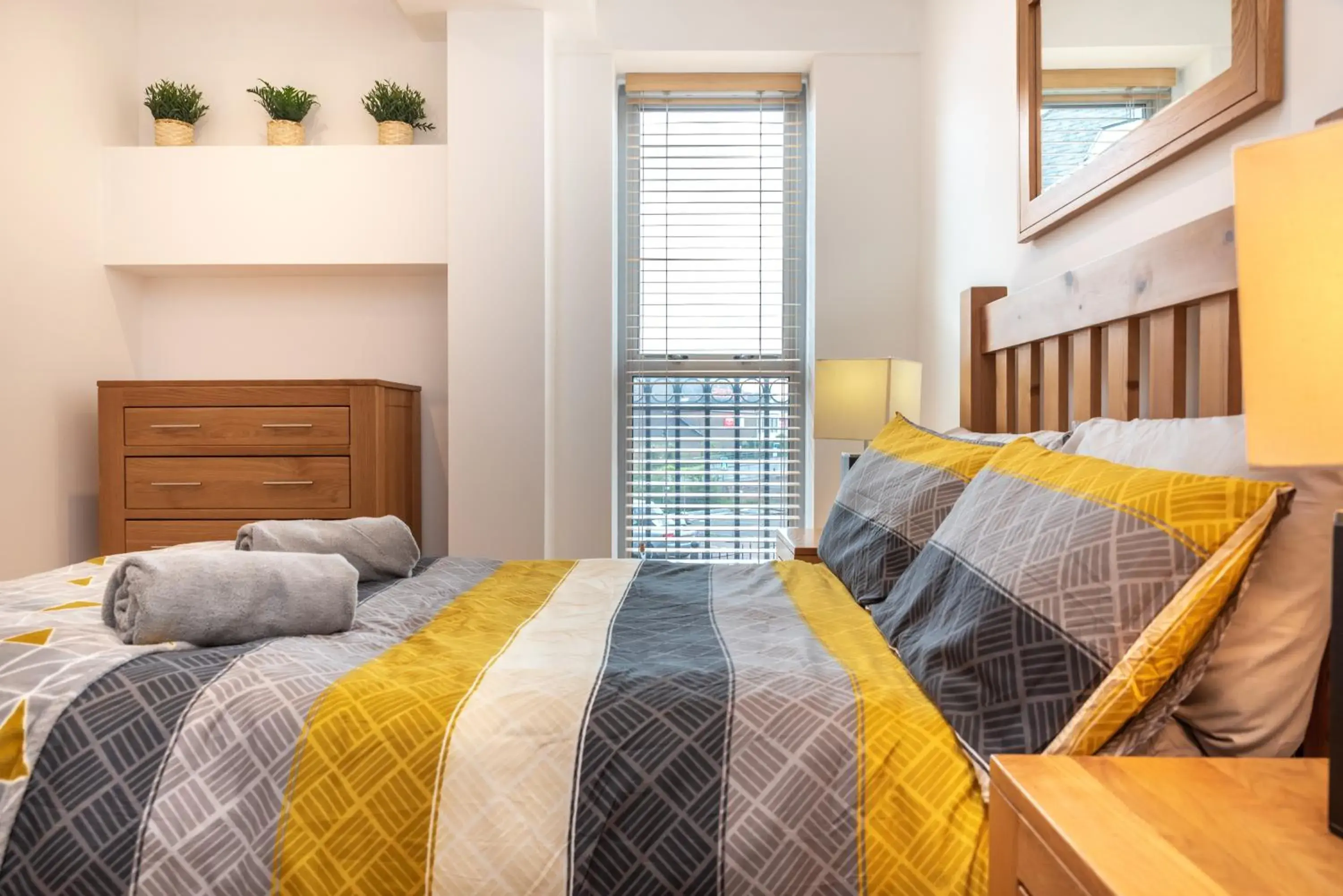 The Old Library - Modern Apartment near the Train Station and Racecourse The Old Library - Modern Apartment near the Train Station and Racecourse